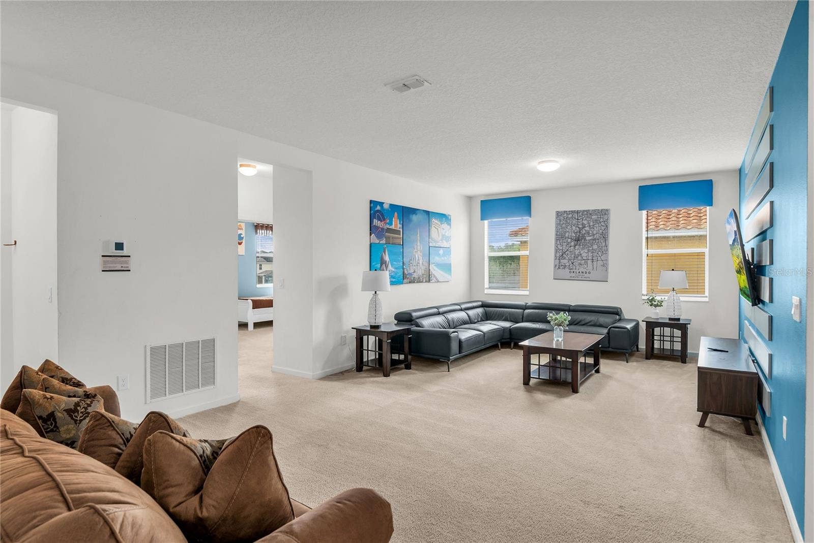 2576 SHANTI DRIVE, Kissimmee, FL 34746 Loft entertainment area