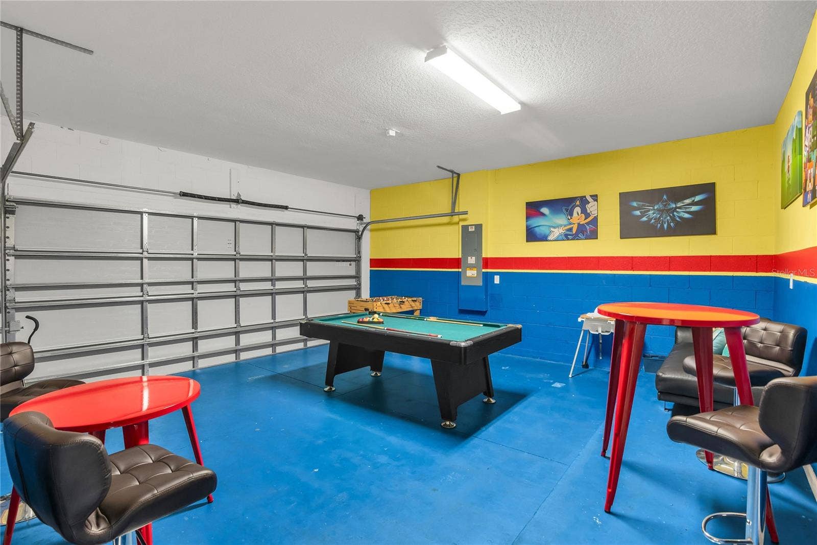 2576 SHANTI DRIVE, Kissimmee, FL 34746 Games room / Garage