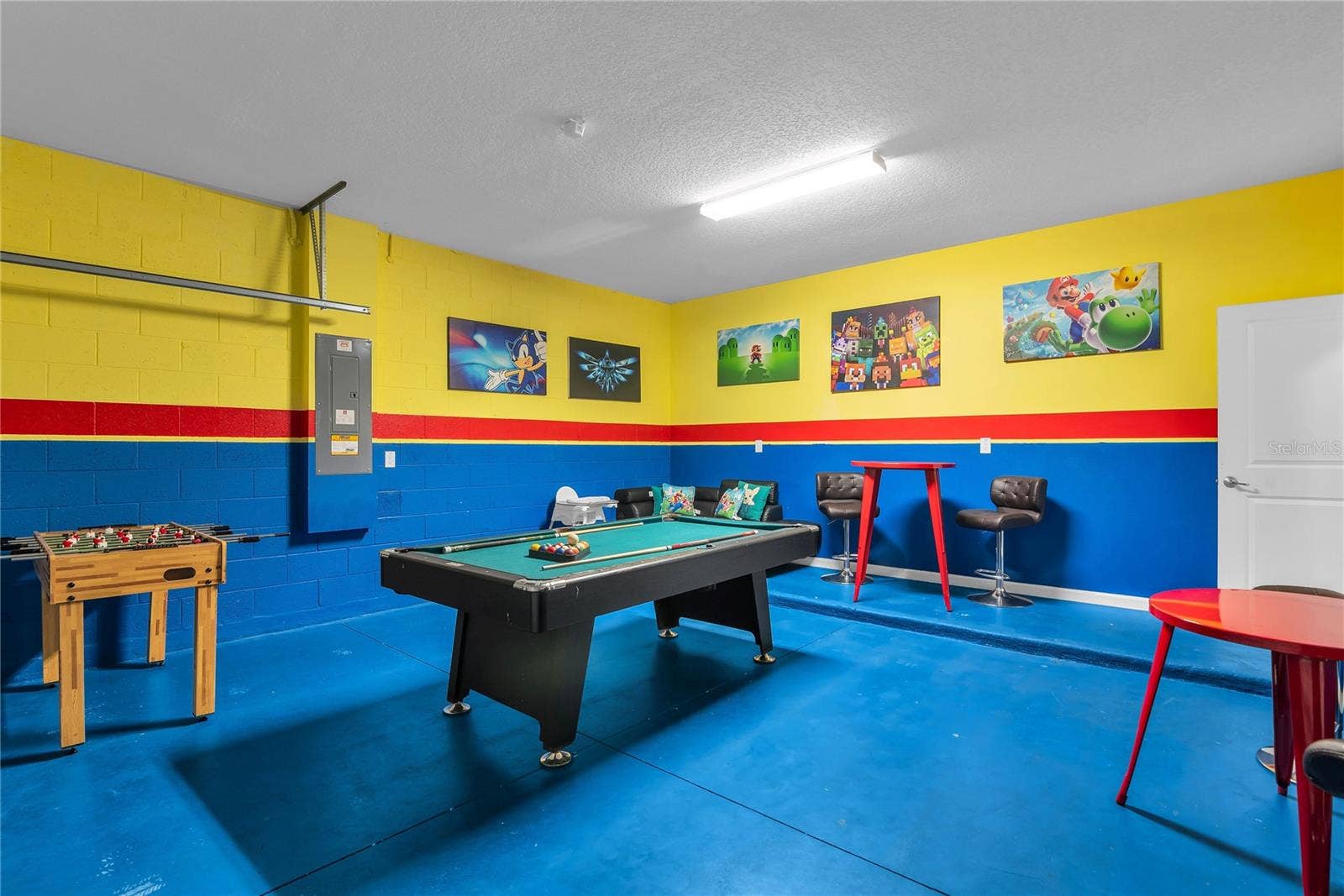 2576 SHANTI DRIVE, Kissimmee, FL 34746 Games room / Garage