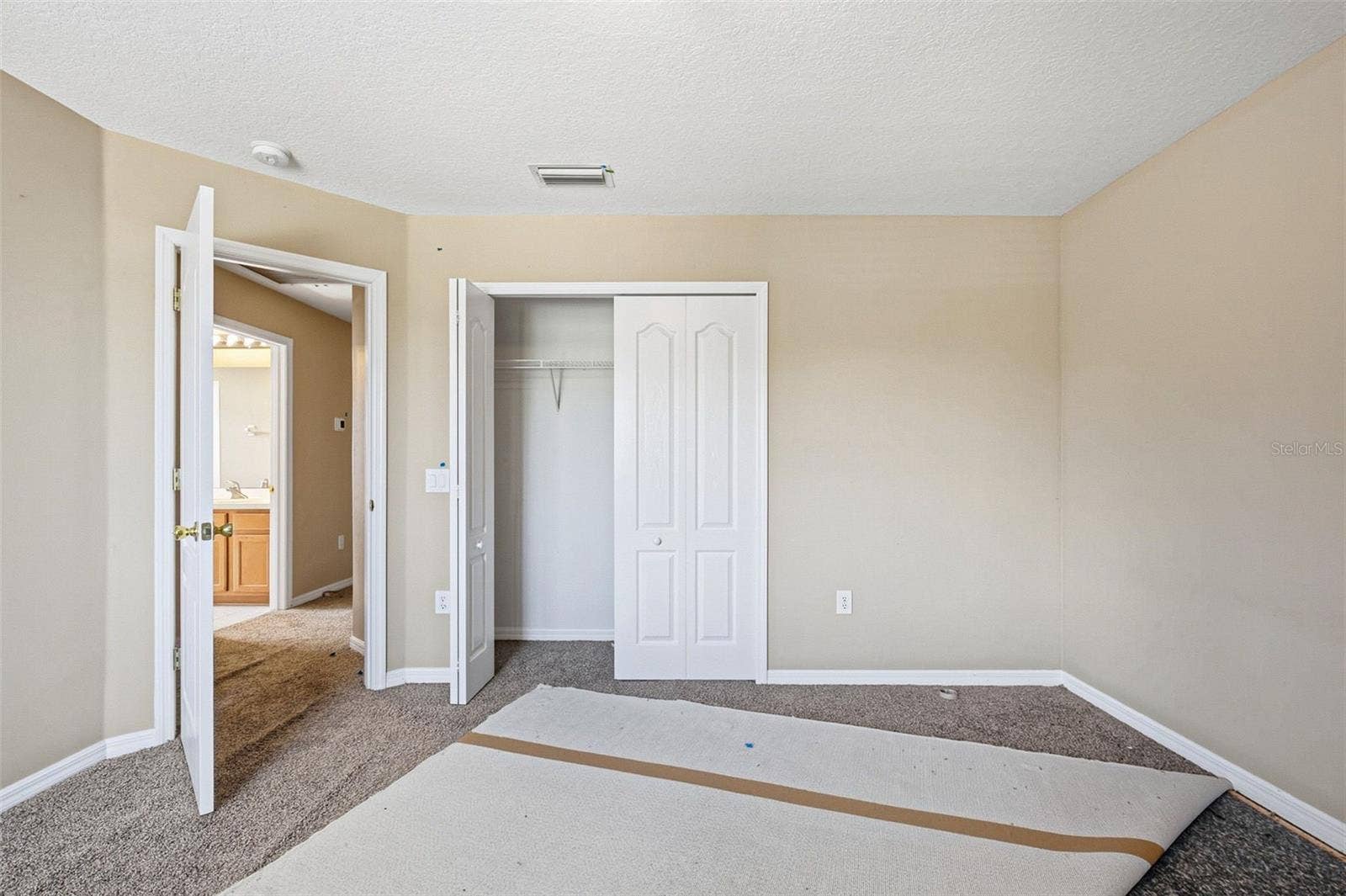 19264 FISHERMANS BEND DRIVE, Lutz, FL 33558 19264 FISHERMANS BEND DRIVE, Lutz, FL 33558