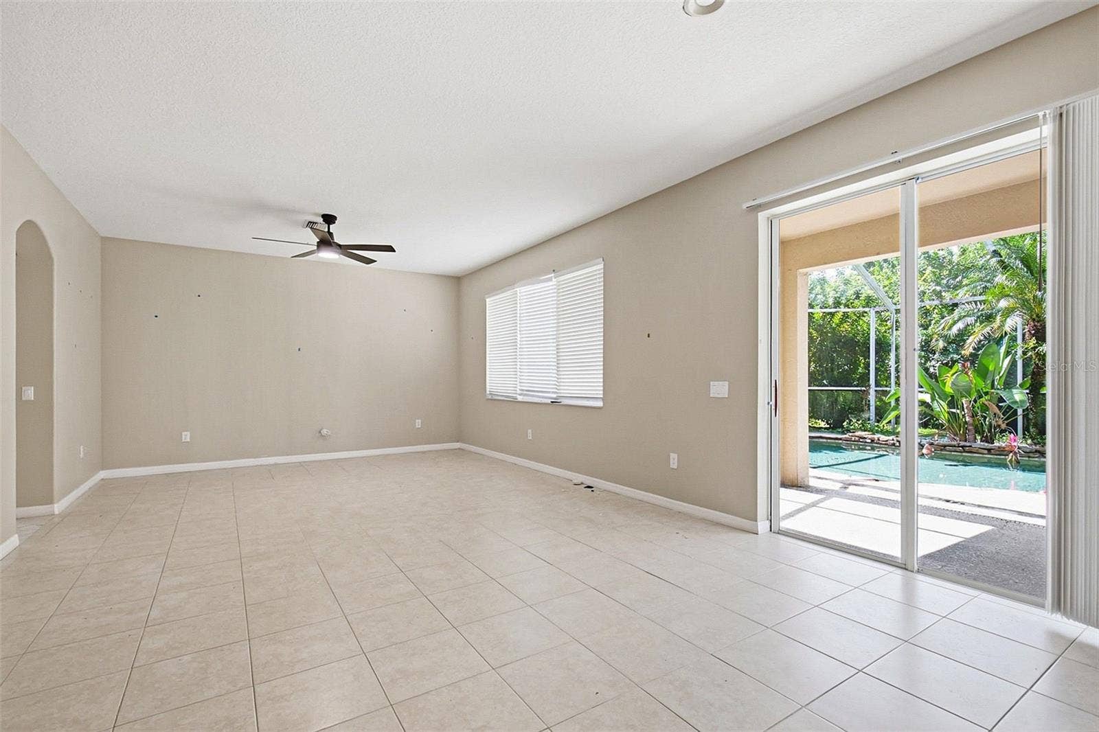 19264 FISHERMANS BEND DRIVE, Lutz, FL 33558 19264 FISHERMANS BEND DRIVE, Lutz, FL 33558