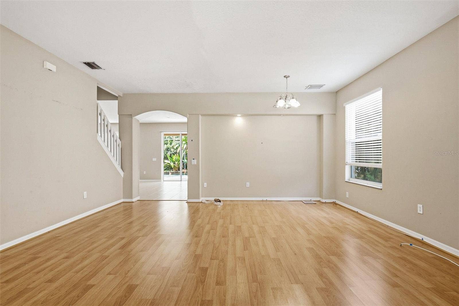 19264 FISHERMANS BEND DRIVE, Lutz, FL 33558 19264 FISHERMANS BEND DRIVE, Lutz, FL 33558