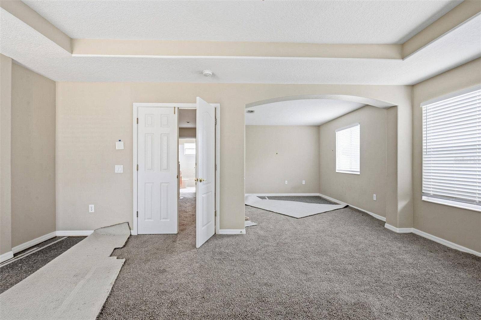 19264 FISHERMANS BEND DRIVE, Lutz, FL 33558 19264 FISHERMANS BEND DRIVE, Lutz, FL 33558