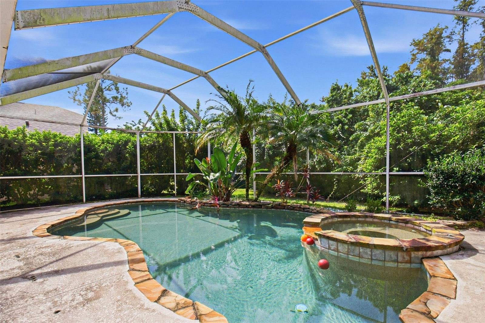 19264 FISHERMANS BEND DRIVE, Lutz, FL 33558 19264 FISHERMANS BEND DRIVE, Lutz, FL 33558