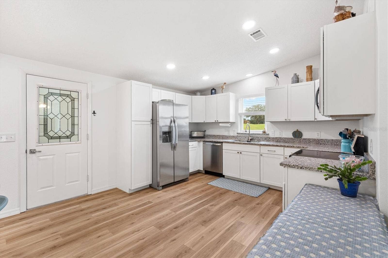 All new Kitchen-Stainless & Quartz