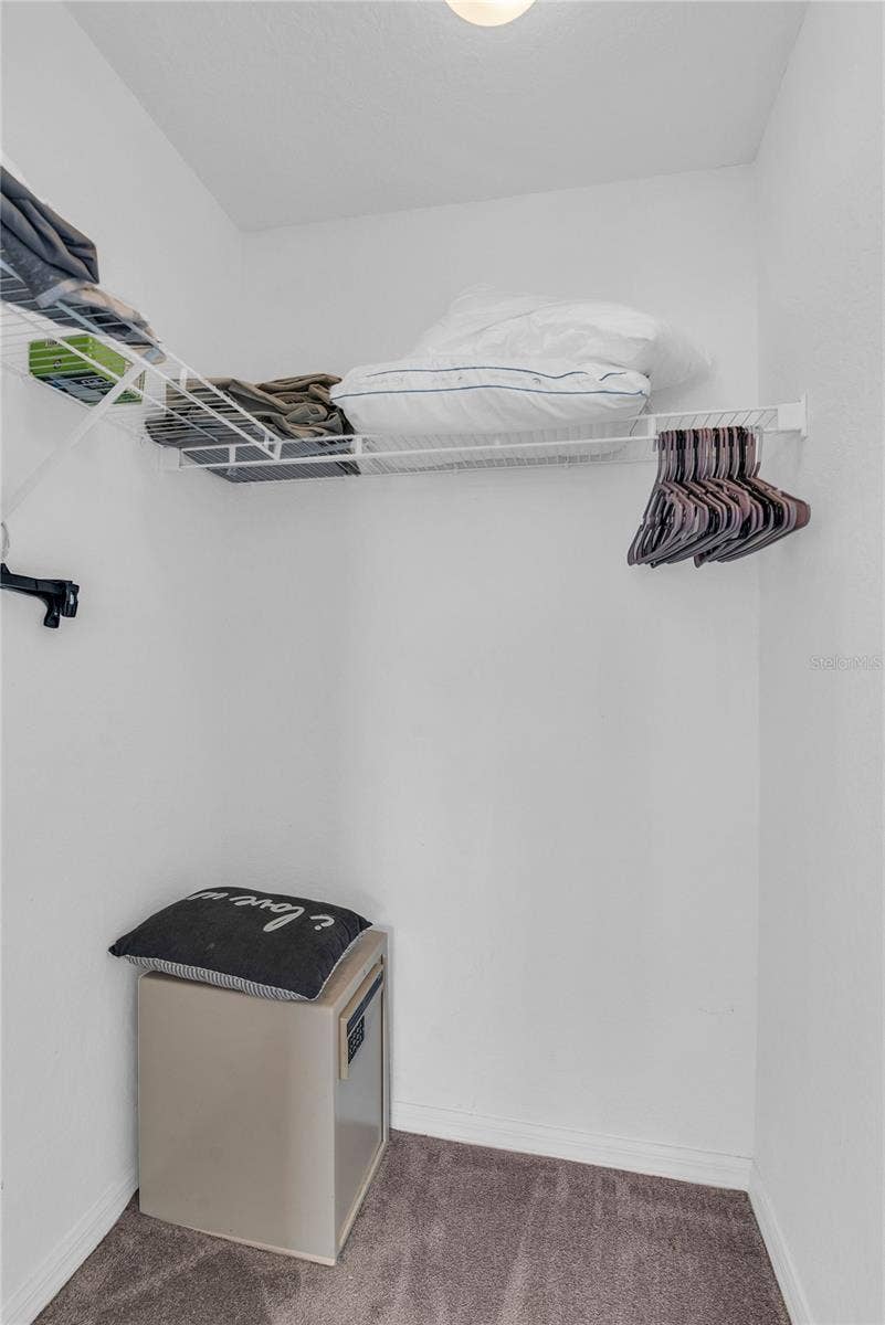 457 LA MIRAGE STREET, Davenport, FL 33897 Primary closet