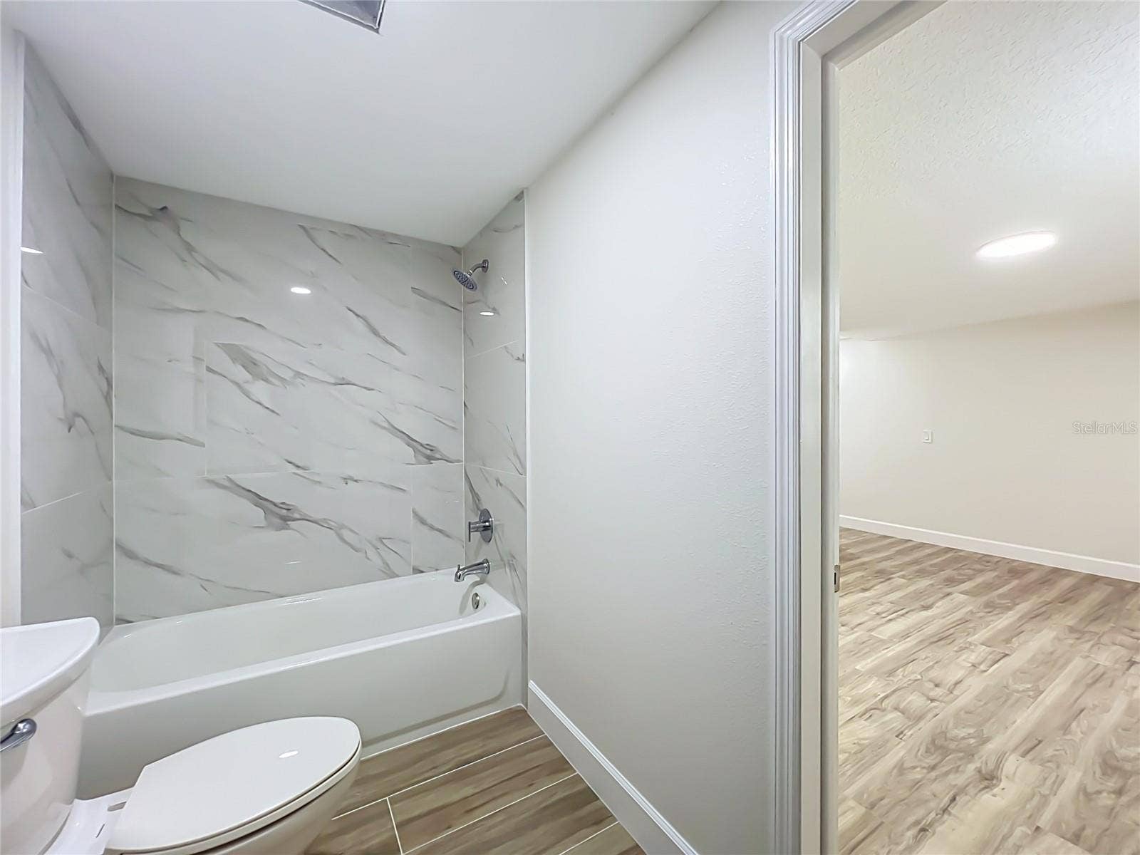 4207 SEYBOLD AVENUE, Orlando, FL 32808