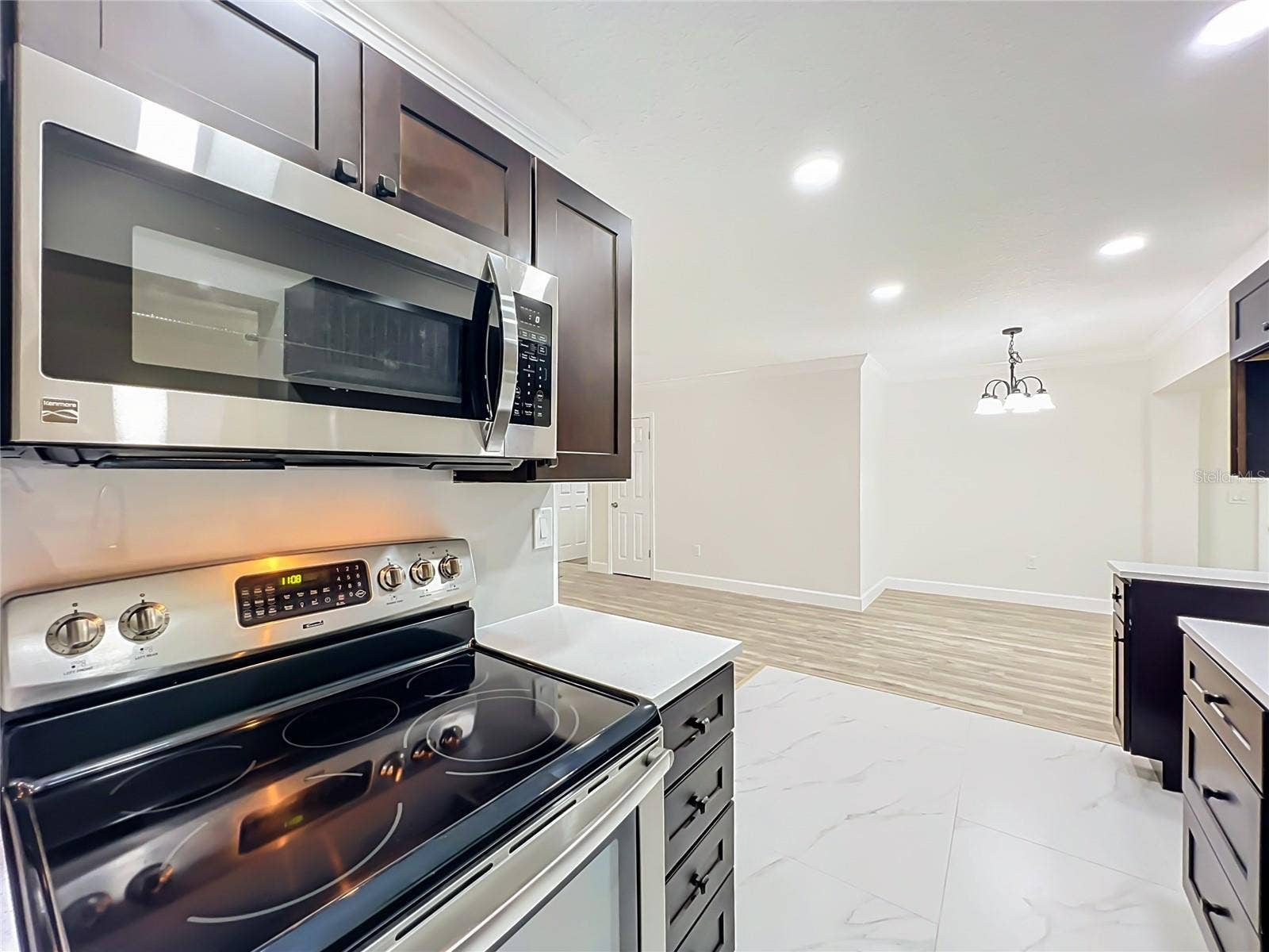 4207 SEYBOLD AVENUE, Orlando, FL 32808