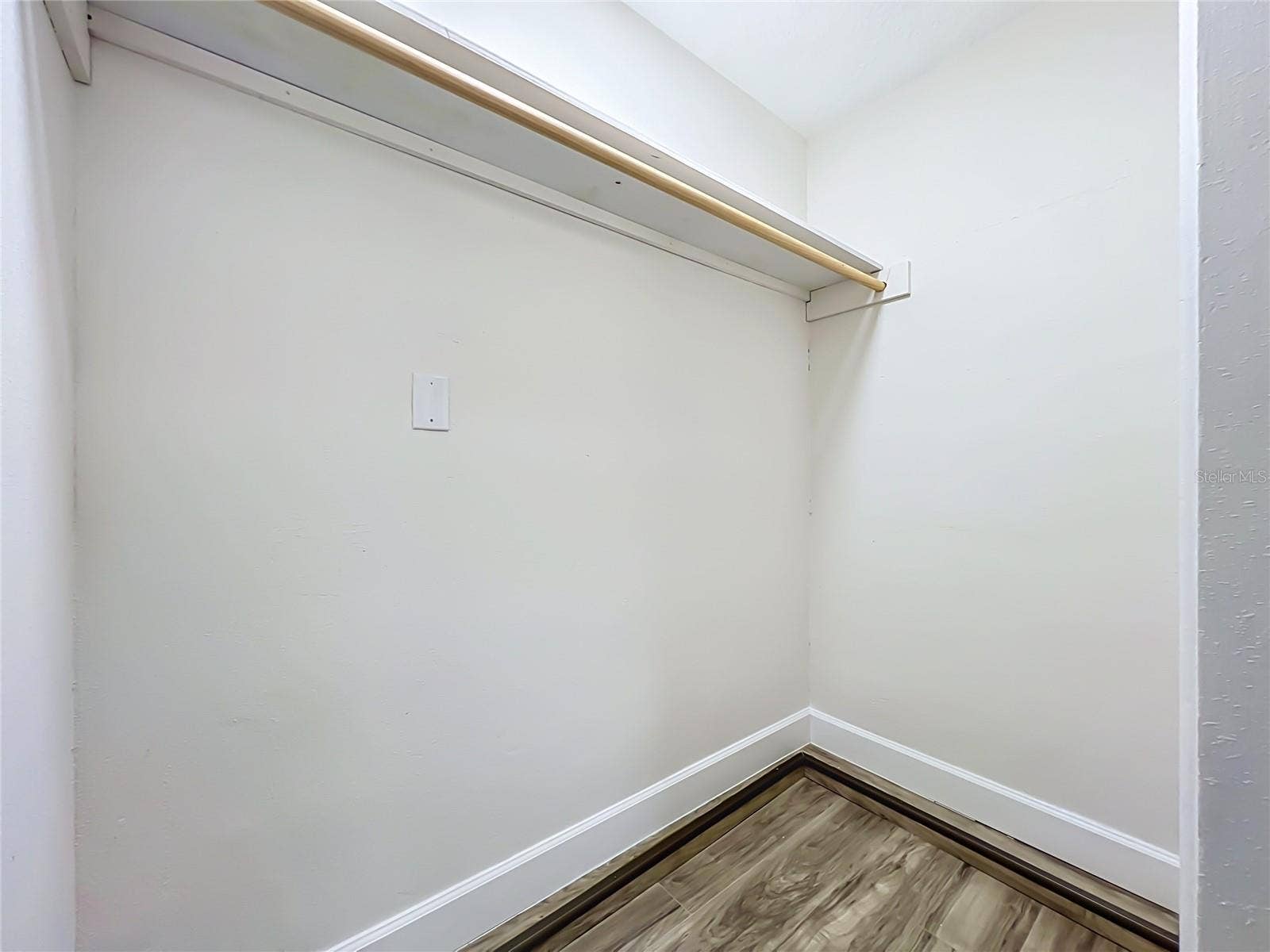 4207 SEYBOLD AVENUE, Orlando, FL 32808