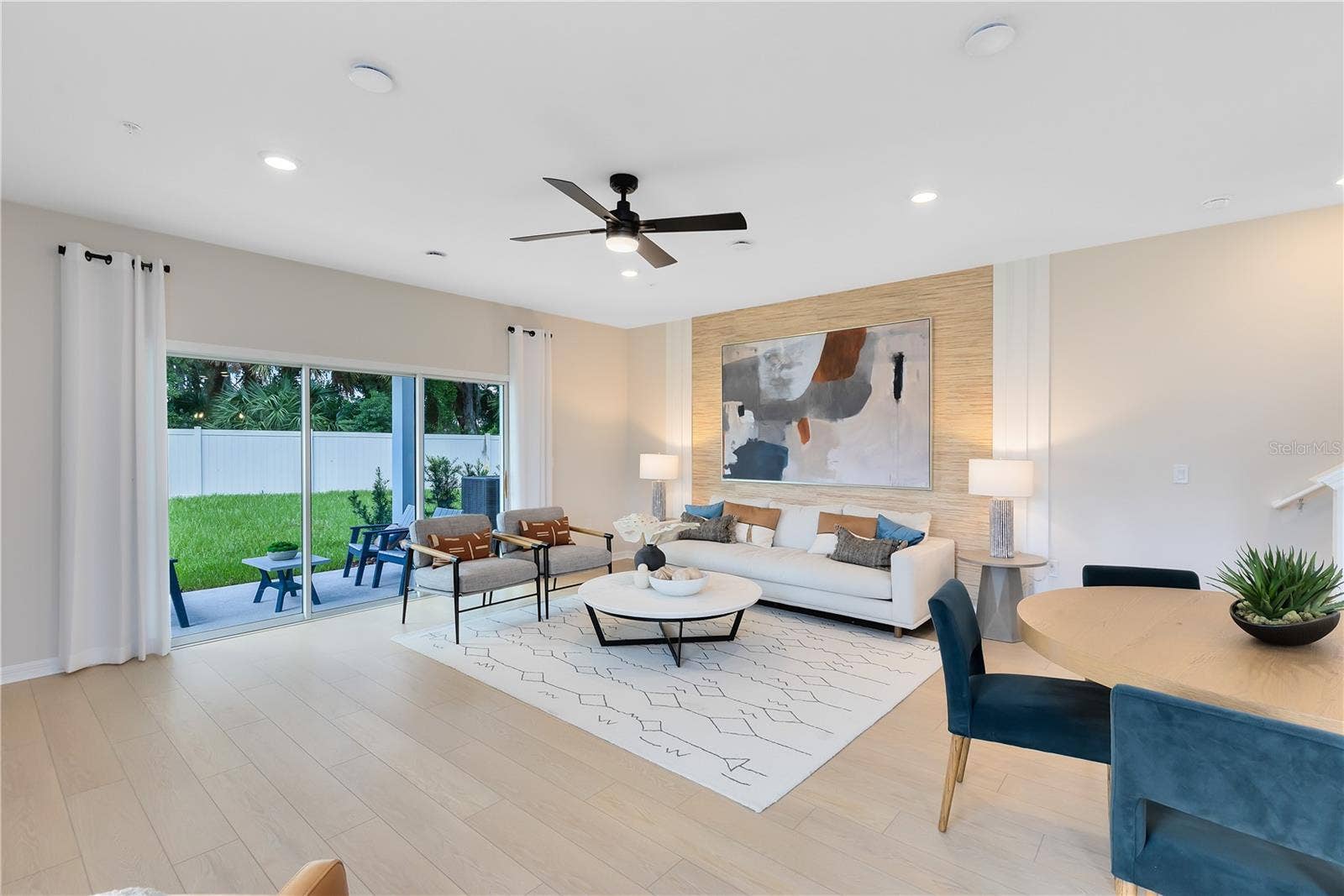 3198 EMERALD ACRES LANE, Sanford, FL 32771 Model Home Design Only. Pictures and furnishings are for illustrative purposes only. Elevations, colors and options may vary. Furniture is for model home staging only.