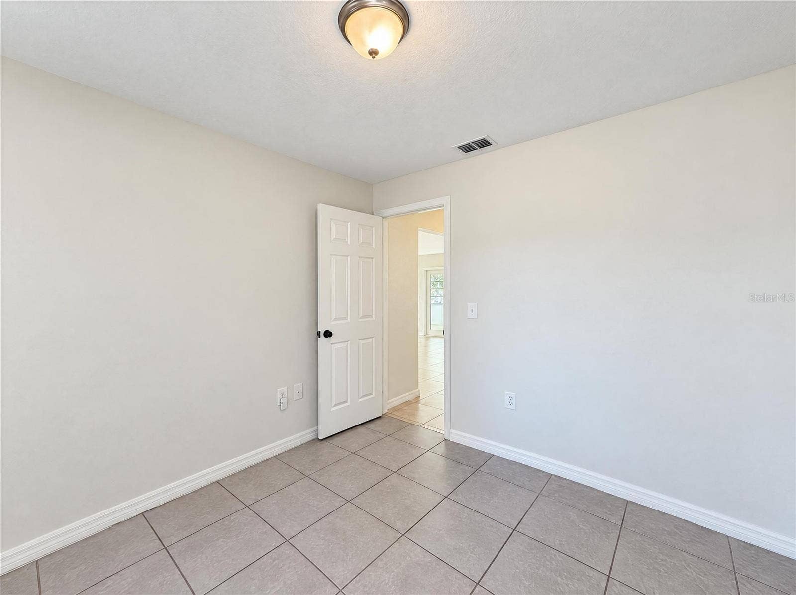 7606 LEON AVENUE, Temple Terrace, FL 33637