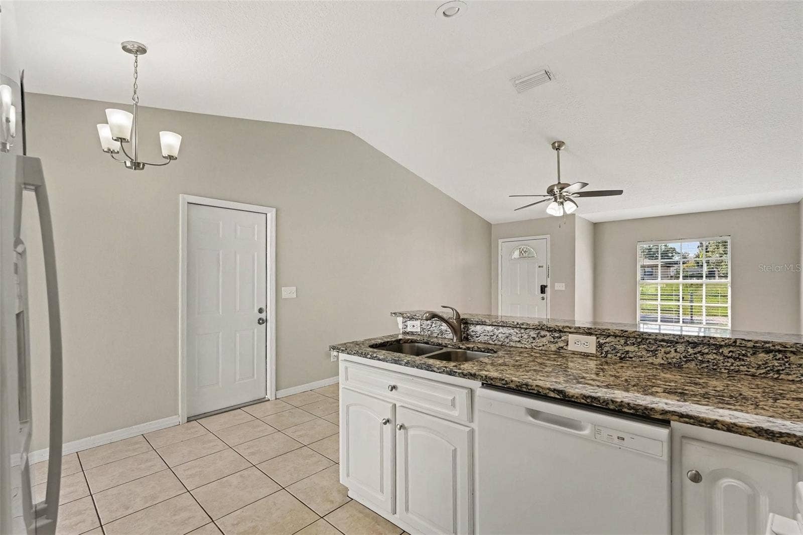 5233 BOGDONOFF DRIVE, Seffner, FL 33584 5233 BOGDONOFF DRIVE, Seffner, FL 33584