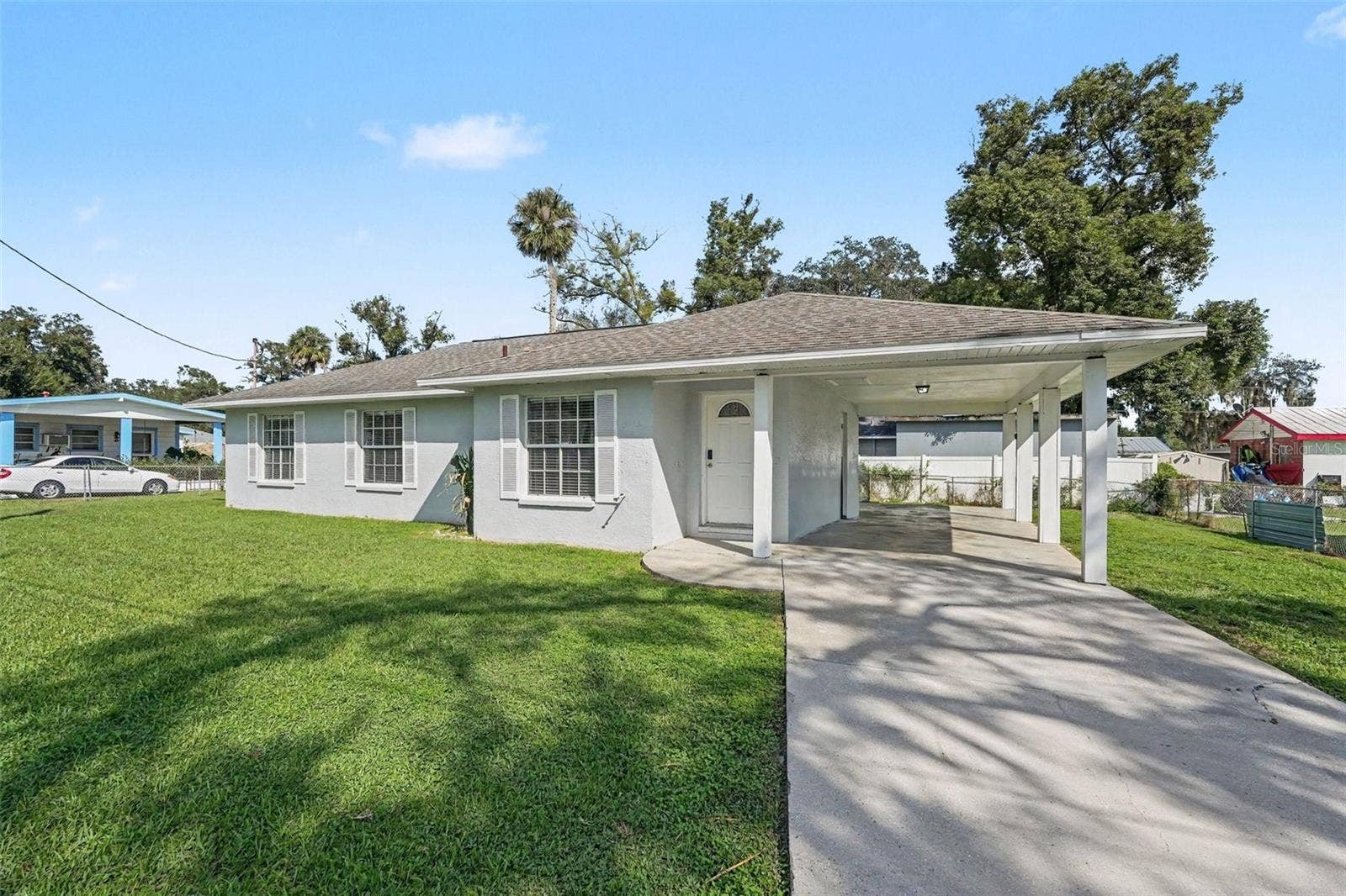 5233 BOGDONOFF DRIVE, Seffner, FL 33584 5233 BOGDONOFF DRIVE, Seffner, FL 33584