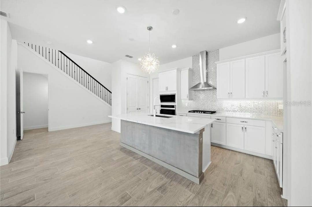 15726 VETTA DRIVE, Montverde, FL 34756 15726 VETTA DRIVE, Montverde, FL 34756