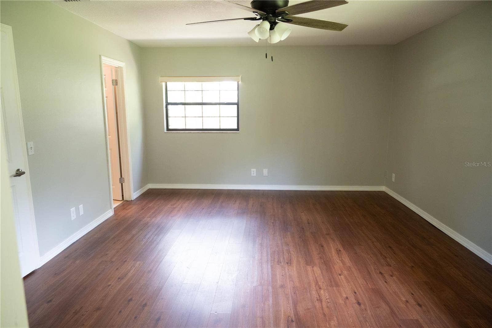17836 PALM STREET, Umatilla, FL 32784 17836 PALM STREET, Umatilla, FL 32784