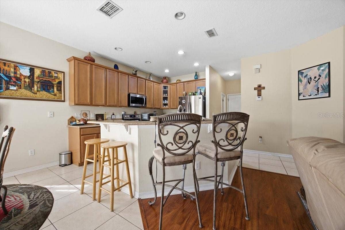 13728 HIDDEN FOREST CIRCLE, Orlando, FL 32828 Kitchen