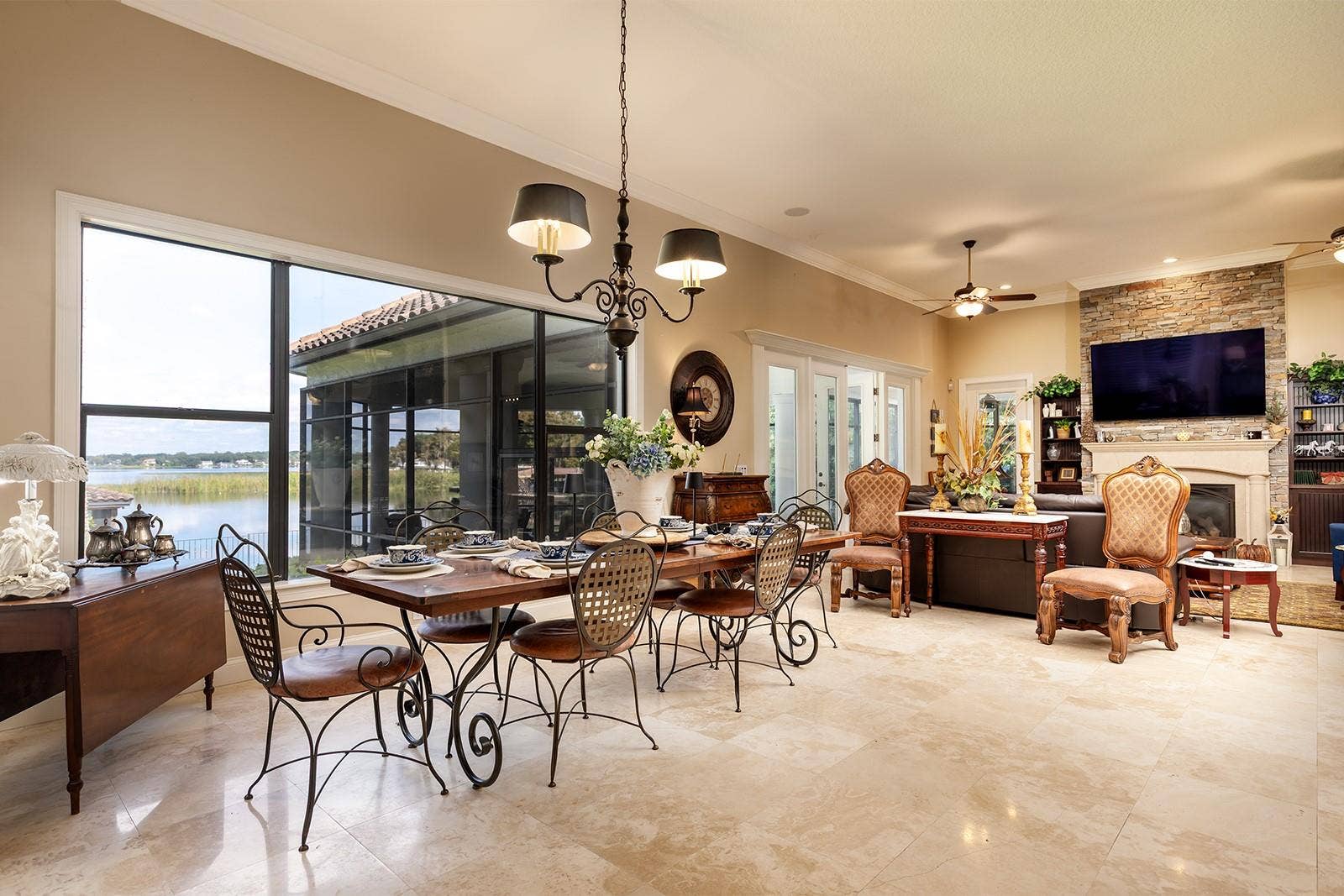 Great Room Dining Area