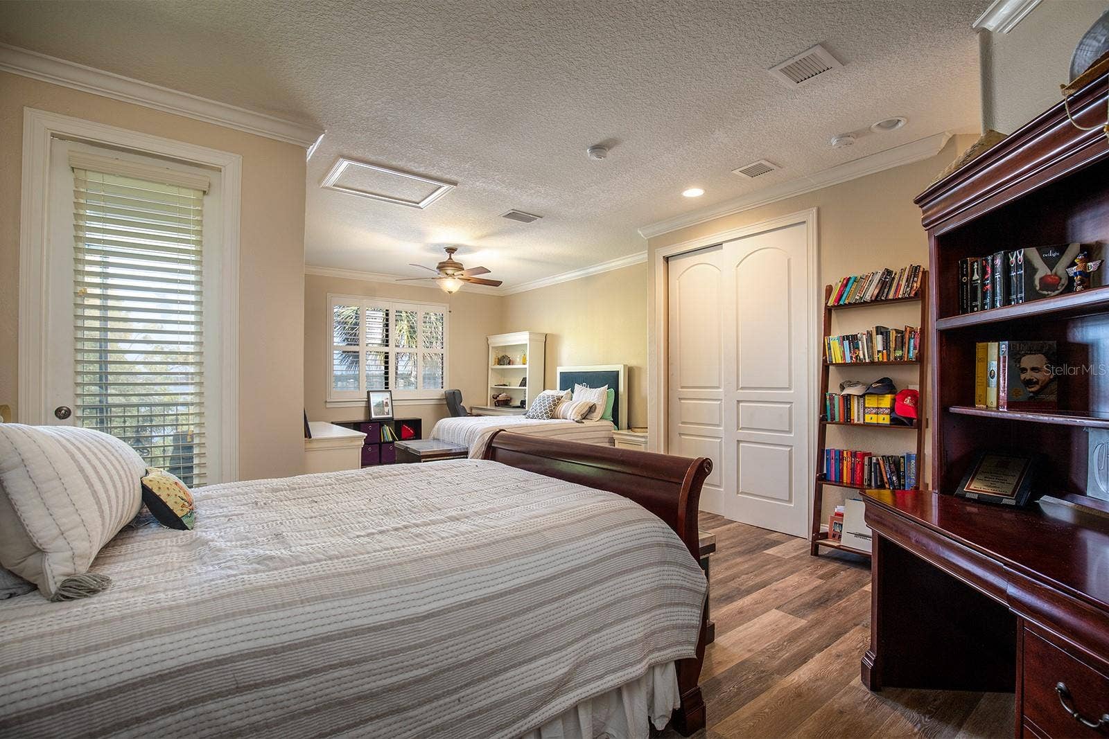 Upstairs Bedroom 4