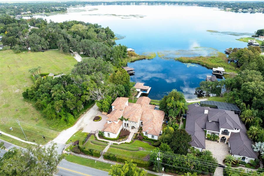 Property photo for 703 E 6TH AVENUE, Windermere, FL