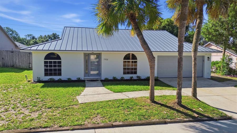 Property photo for 7958 GLEN ABBEY CIRCLE, Orlando, FL