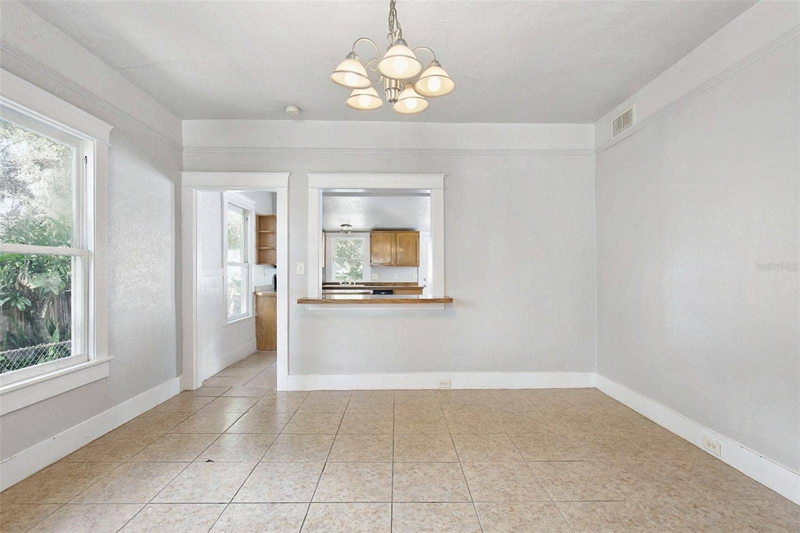 508 E HUGH STREET, Tampa, FL 33603 508 E HUGH STREET, Tampa, FL 33603