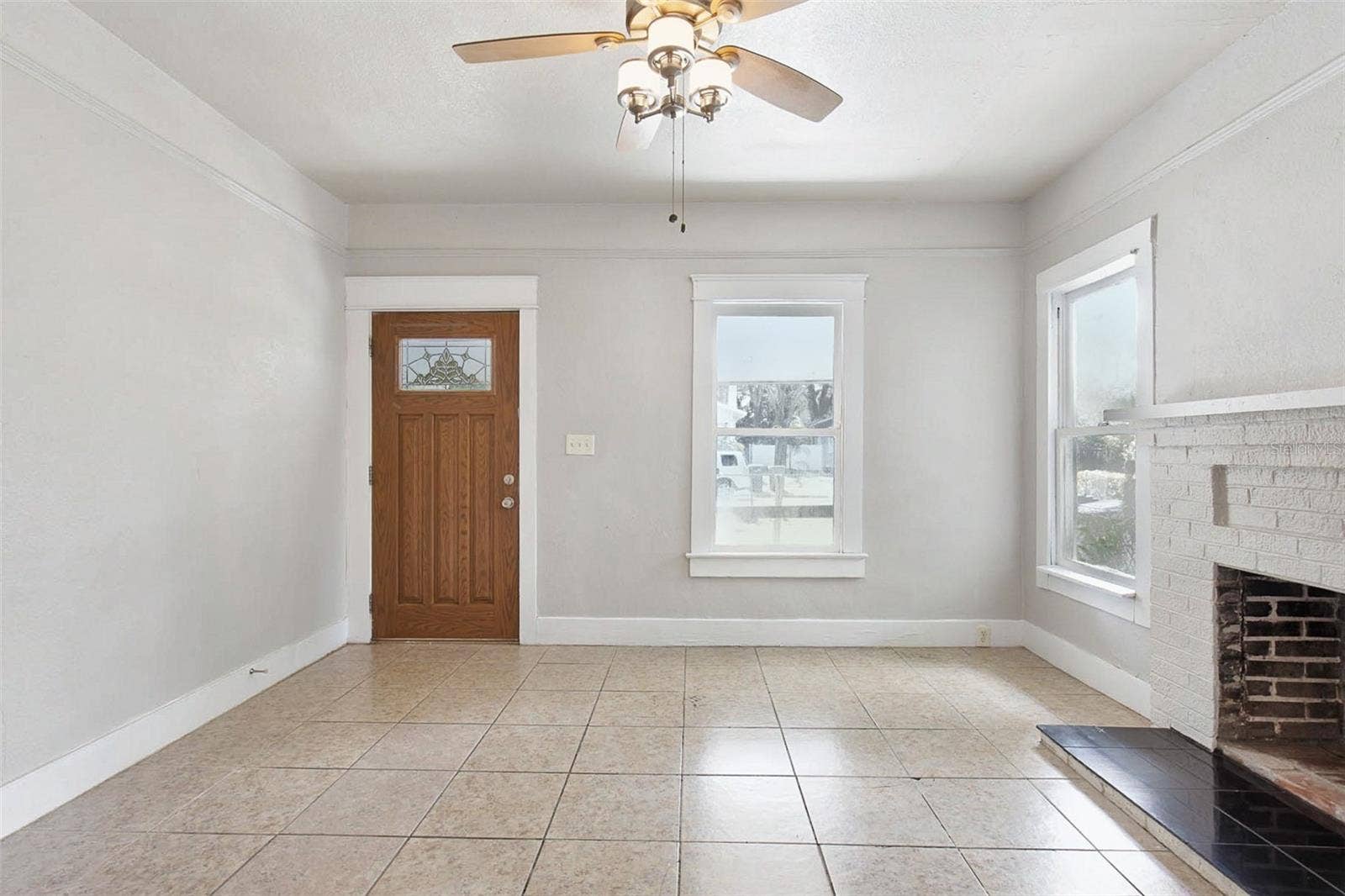 508 E HUGH STREET, Tampa, FL 33603 508 E HUGH STREET, Tampa, FL 33603
