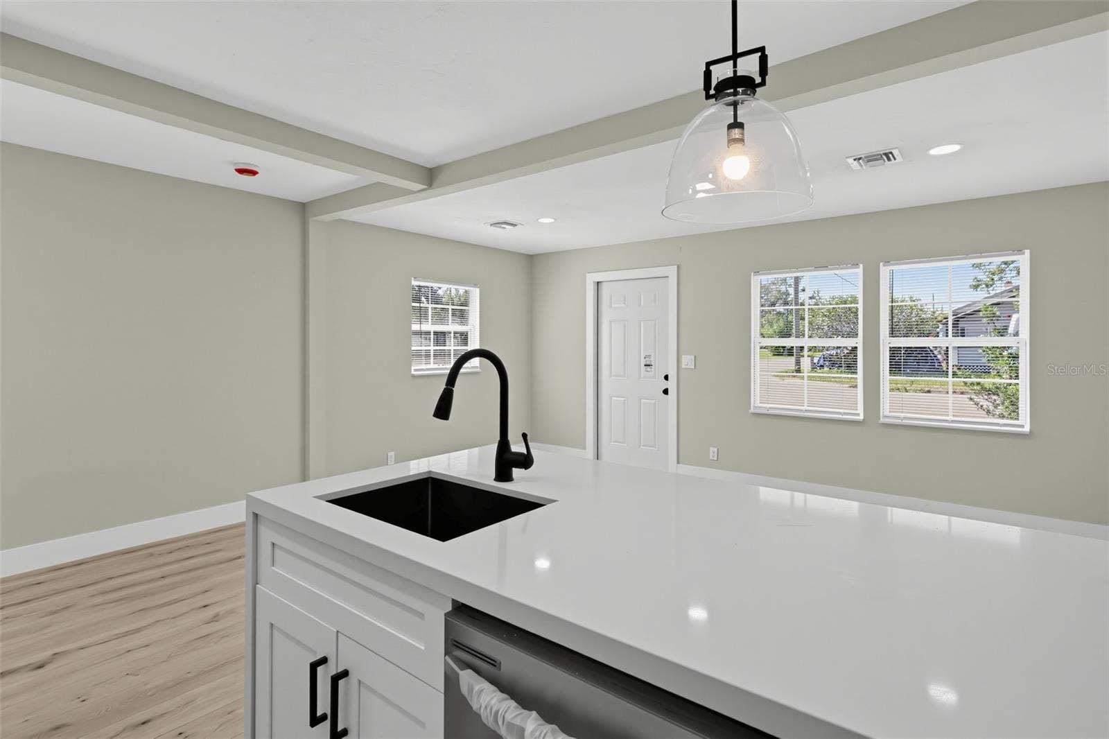 1423 MASSACHUSETTS AVENUE, St Cloud, FL 34769 1423 MASSACHUSETTS AVENUE, St Cloud, FL 34769