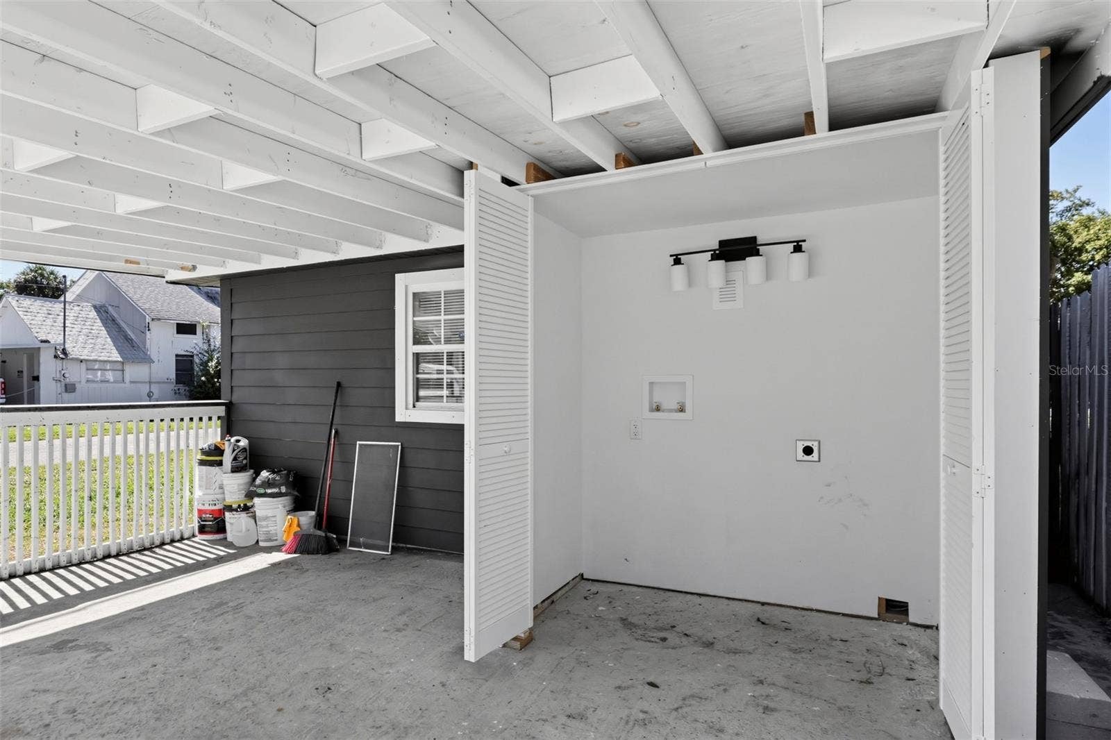 1423 MASSACHUSETTS AVENUE, St Cloud, FL 34769 1423 MASSACHUSETTS AVENUE, St Cloud, FL 34769