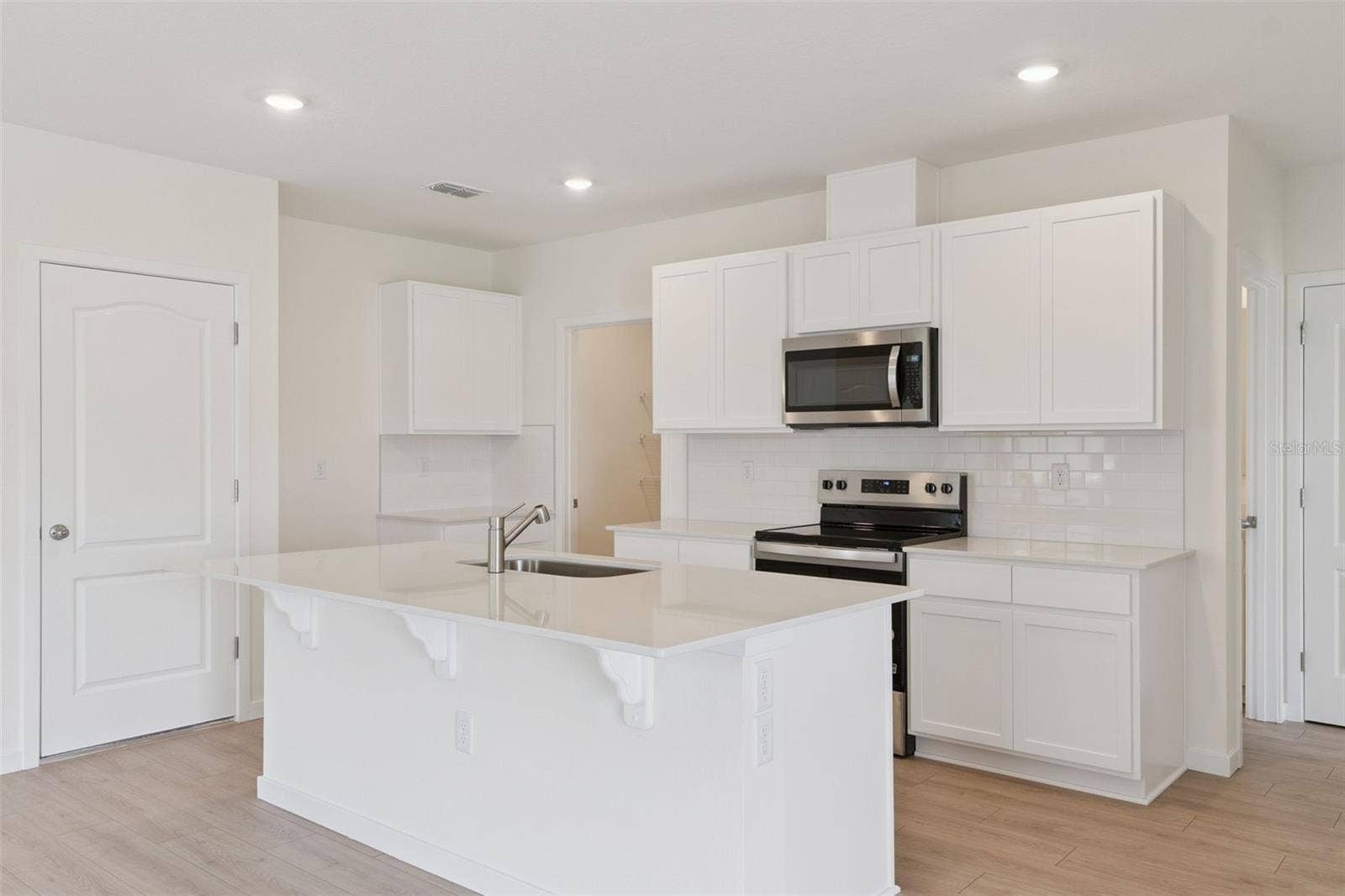 3134 HOUSE FINCH ROAD, St Cloud, FL 34773
