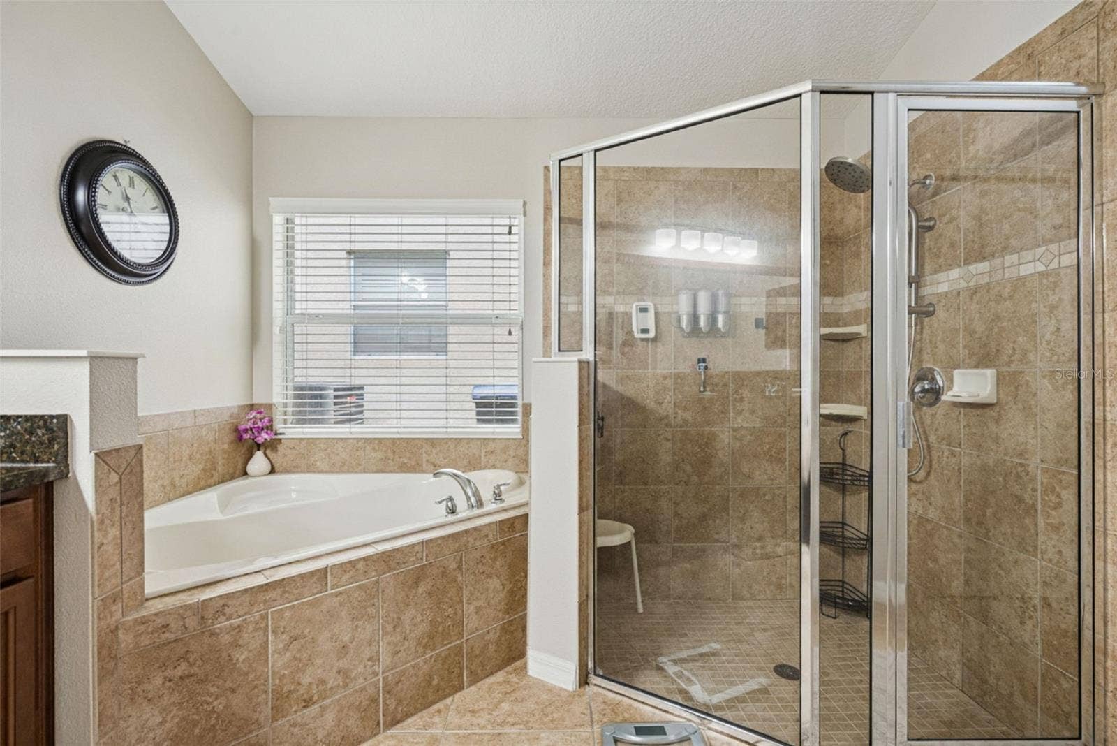 1519 BALSAM WILLOW TRAIL, Orlando, FL 32825 1519 BALSAM WILLOW TRAIL, Orlando, FL 32825