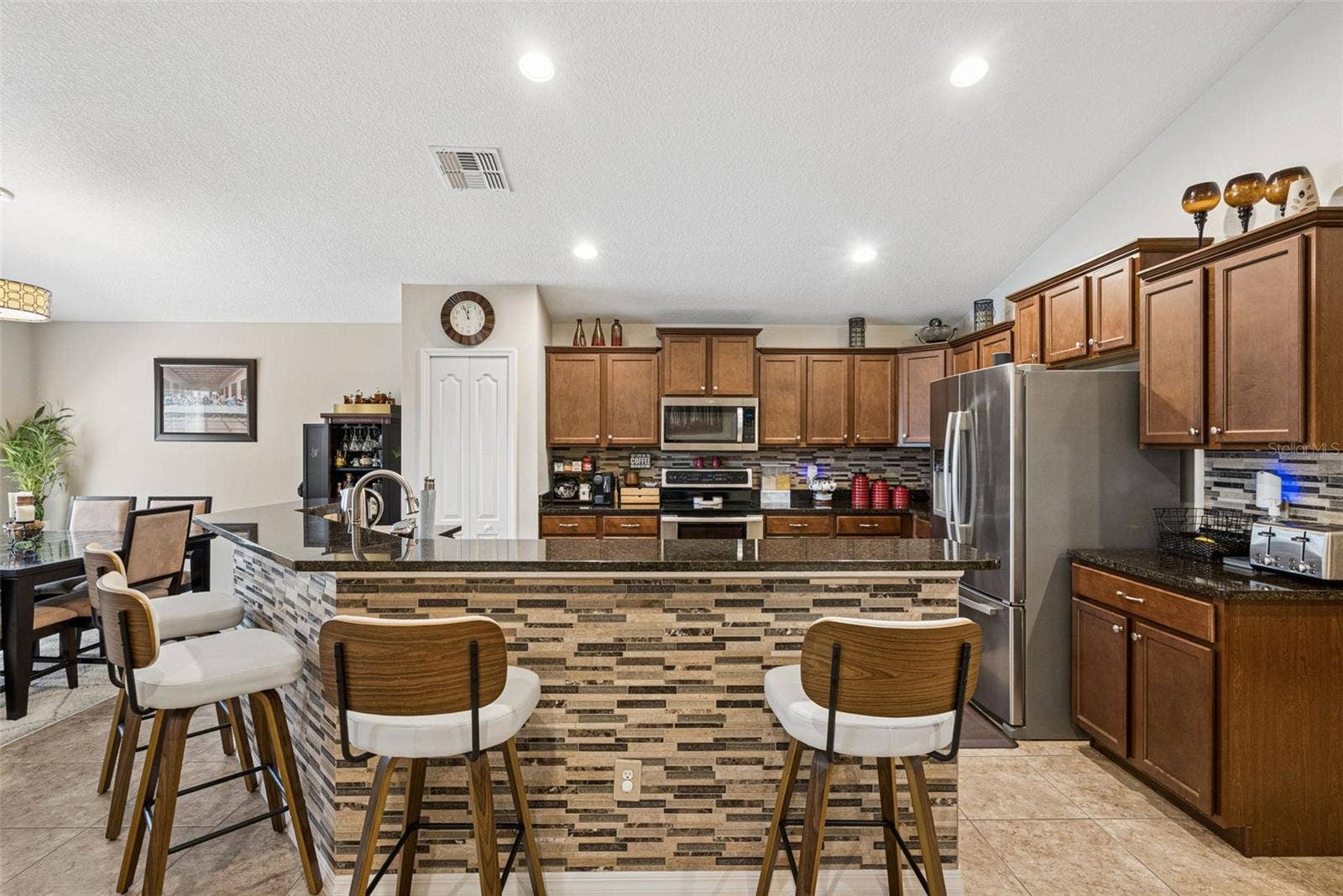 1519 BALSAM WILLOW TRAIL, Orlando, FL 32825 1519 BALSAM WILLOW TRAIL, Orlando, FL 32825