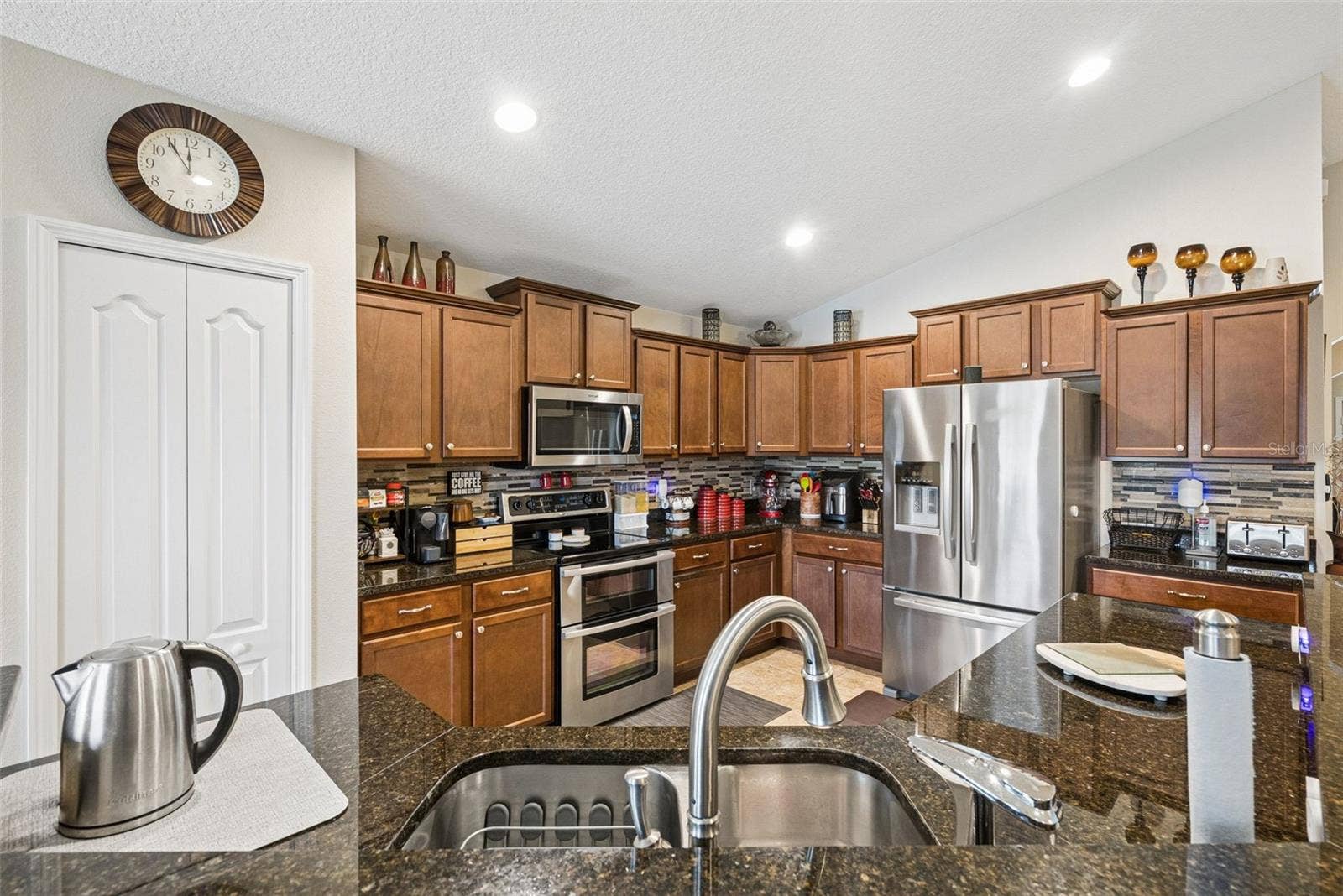 1519 BALSAM WILLOW TRAIL, Orlando, FL 32825 1519 BALSAM WILLOW TRAIL, Orlando, FL 32825