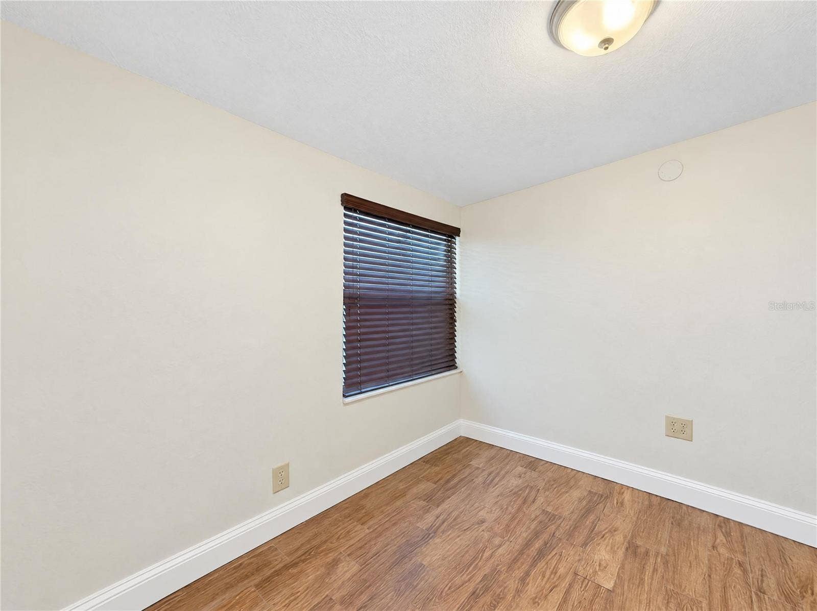 3205 W ROGERS AVENUE, Tampa, FL 33611 3205 W ROGERS AVENUE, Tampa, FL 33611