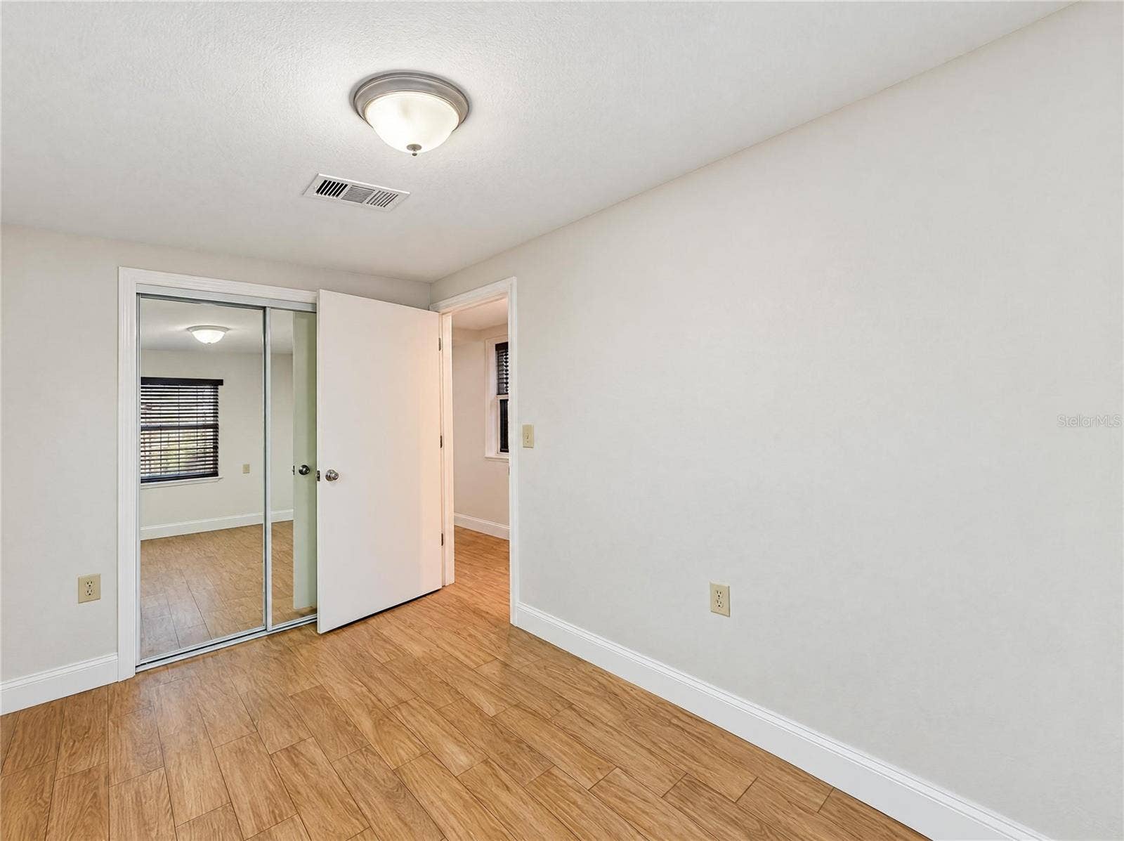 3205 W ROGERS AVENUE, Tampa, FL 33611 3205 W ROGERS AVENUE, Tampa, FL 33611