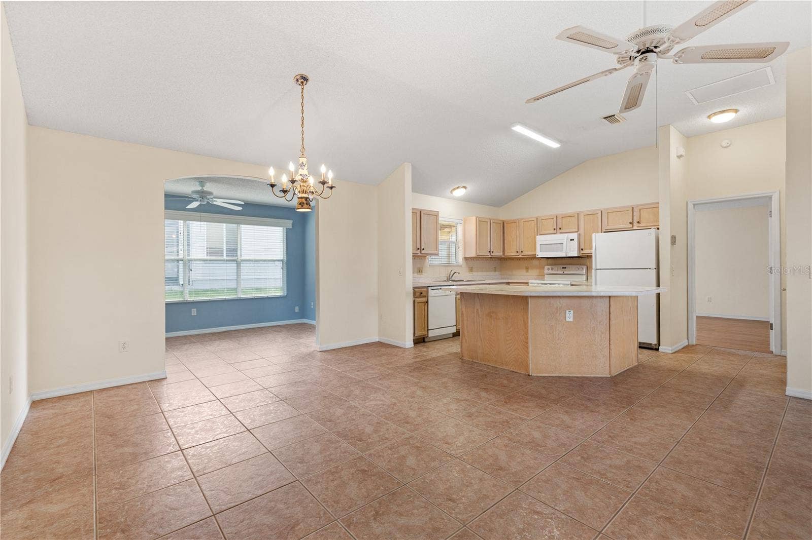 2055 PALO ALTO AVENUE, The Villages, FL 32159 2055 PALO ALTO AVENUE, The Villages, FL 32159