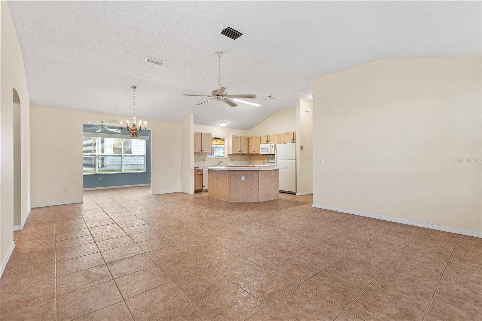 2055 PALO ALTO AVENUE, The Villages, FL 32159 2055 PALO ALTO AVENUE, The Villages, FL 32159