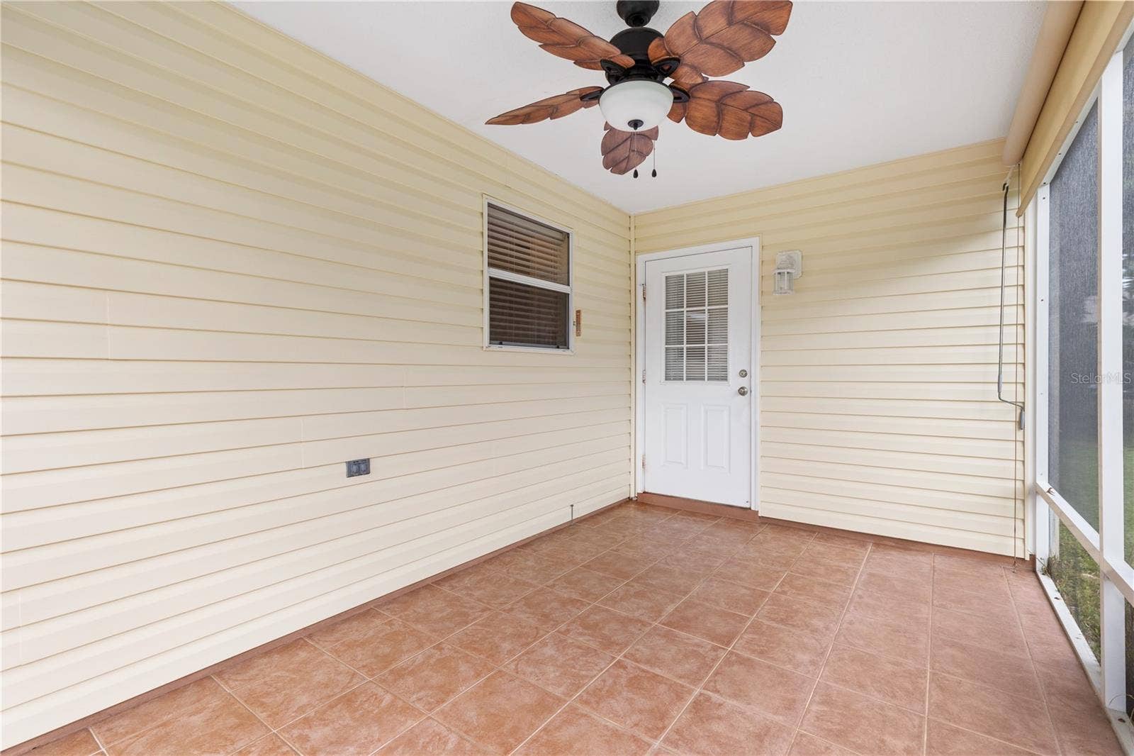 2055 PALO ALTO AVENUE, The Villages, FL 32159 2055 PALO ALTO AVENUE, The Villages, FL 32159