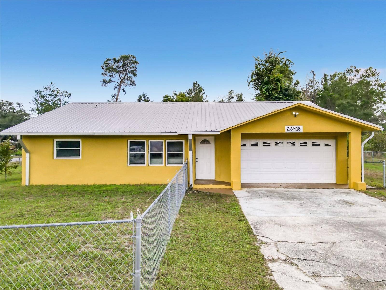 28418 BOUGAINVILLEA AVENUE, Paisley, FL 32767 28418 BOUGAINVILLEA AVENUE, Paisley, FL 32767