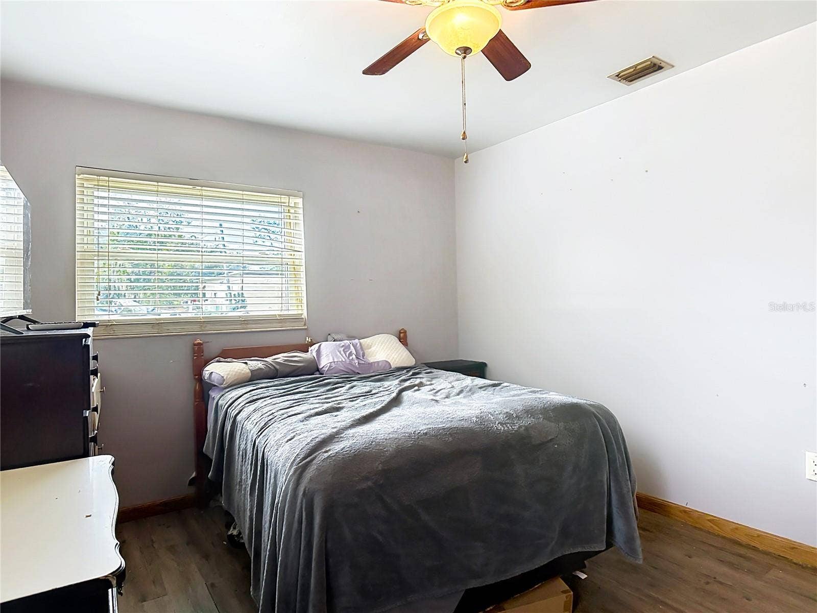 28418 BOUGAINVILLEA AVENUE, Paisley, FL 32767 28418 BOUGAINVILLEA AVENUE, Paisley, FL 32767