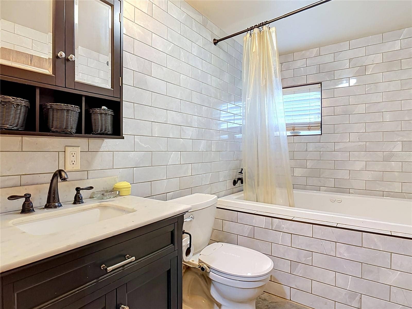 28418 BOUGAINVILLEA AVENUE, Paisley, FL 32767 28418 BOUGAINVILLEA AVENUE, Paisley, FL 32767
