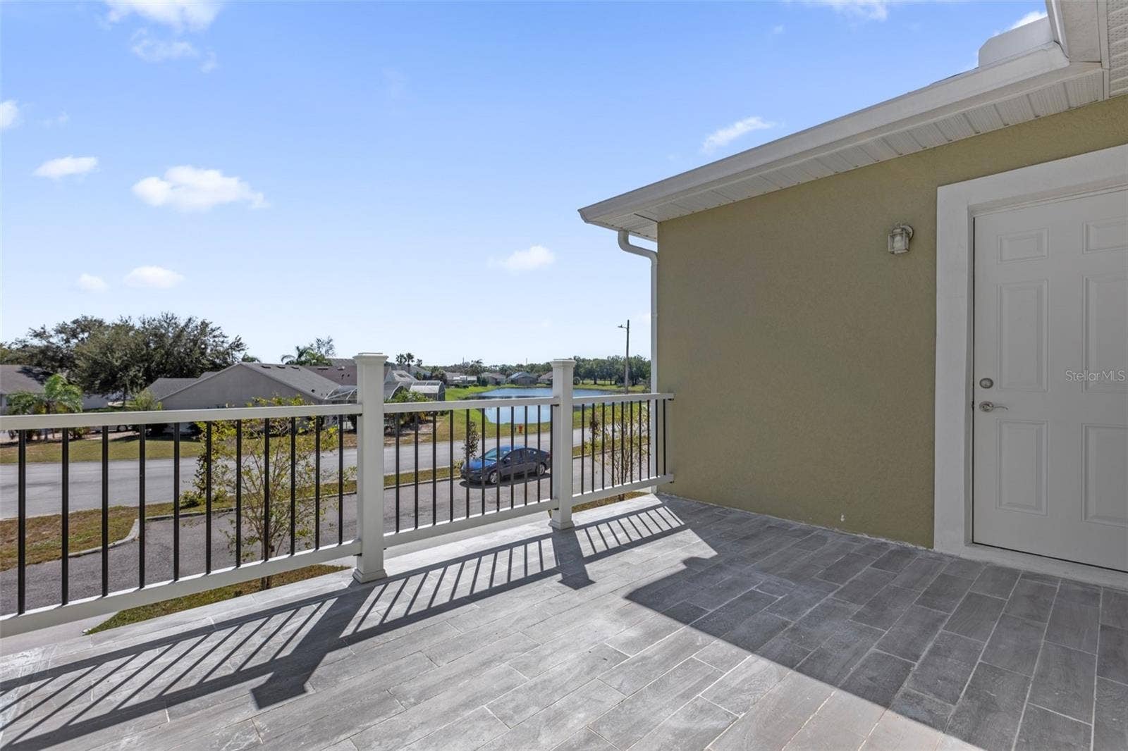 452 LAKE SHORE PARKWAY, Davenport, FL 33896