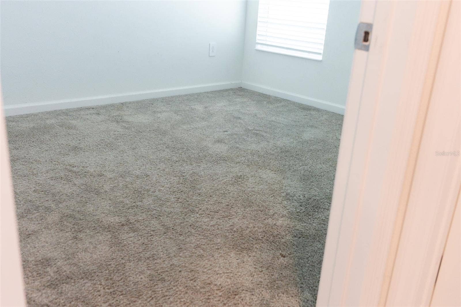 639 DARING DRIVE, Davenport, FL 33837