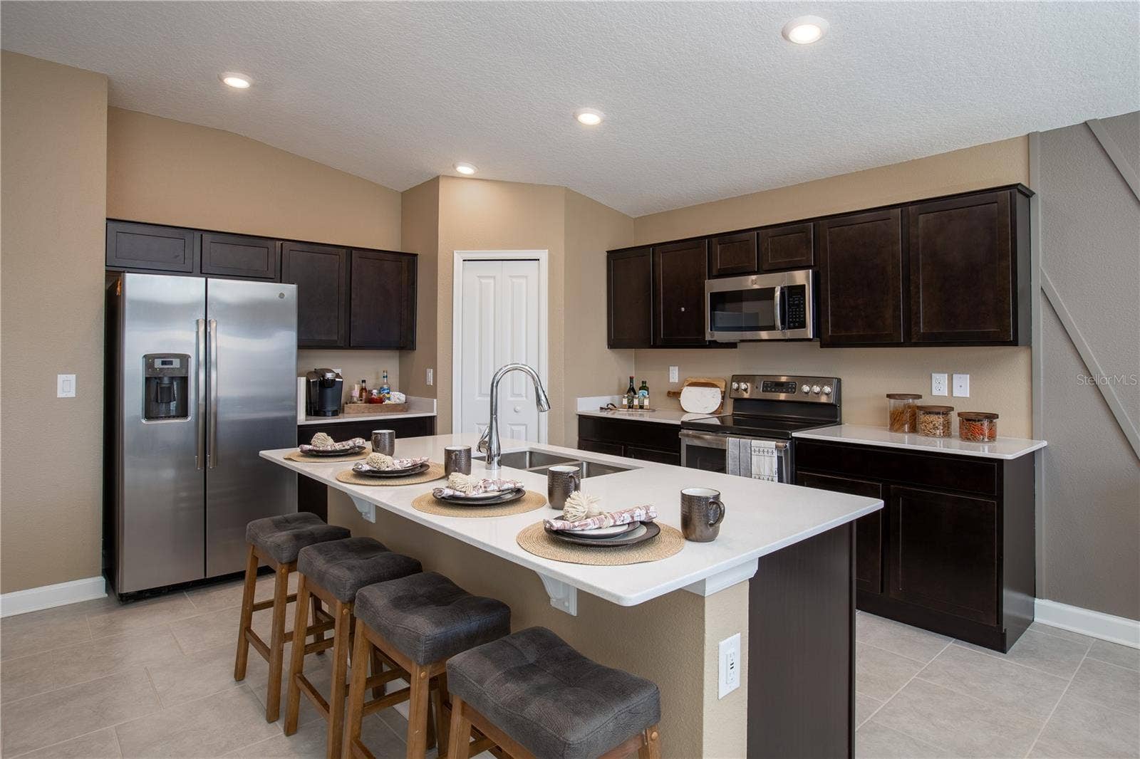 5107 WORCHESTER DRIVE, Kissimmee, FL 34746 5107 WORCHESTER DRIVE, Kissimmee, FL 34746