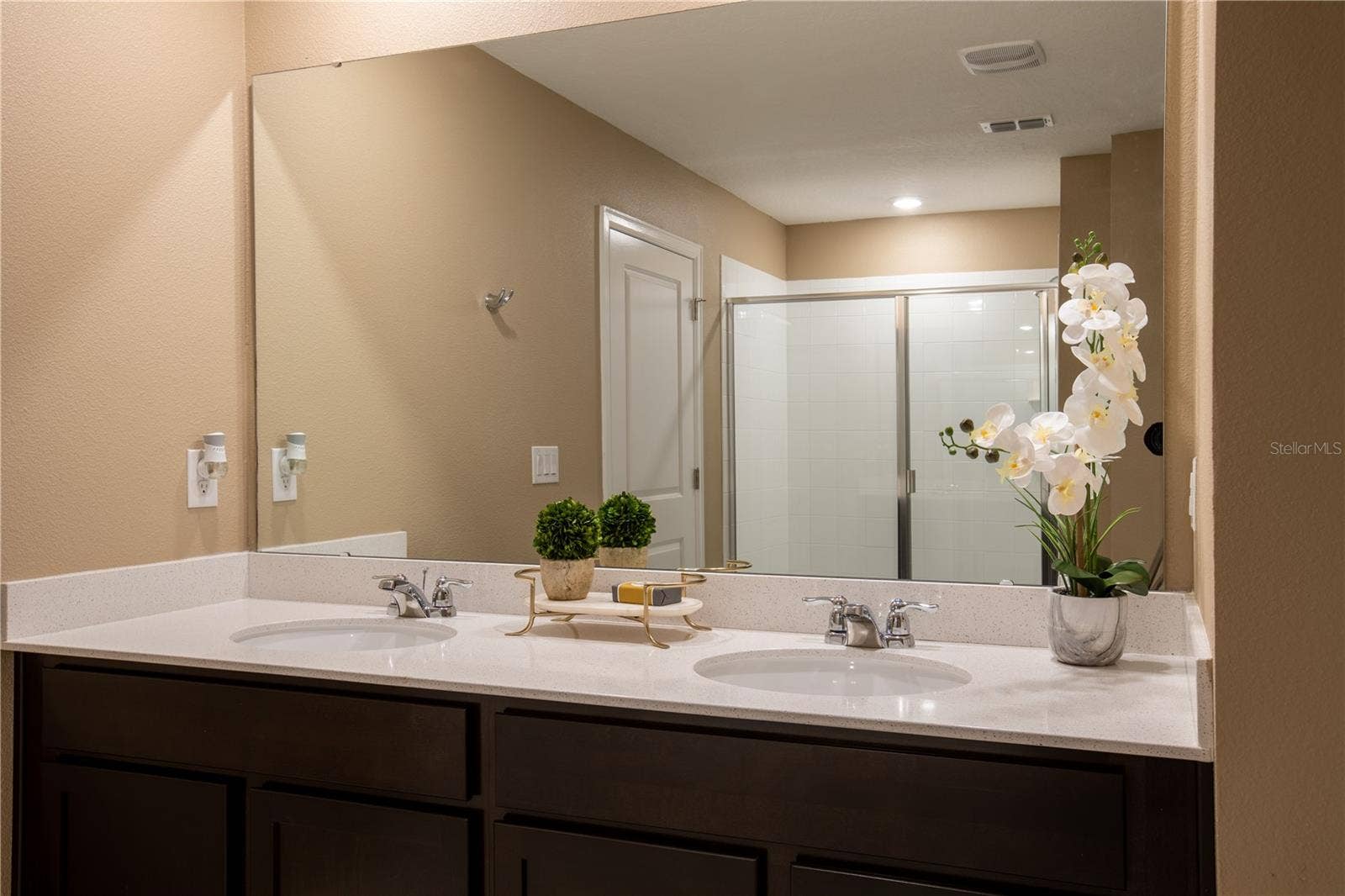 5107 WORCHESTER DRIVE, Kissimmee, FL 34746 5107 WORCHESTER DRIVE, Kissimmee, FL 34746