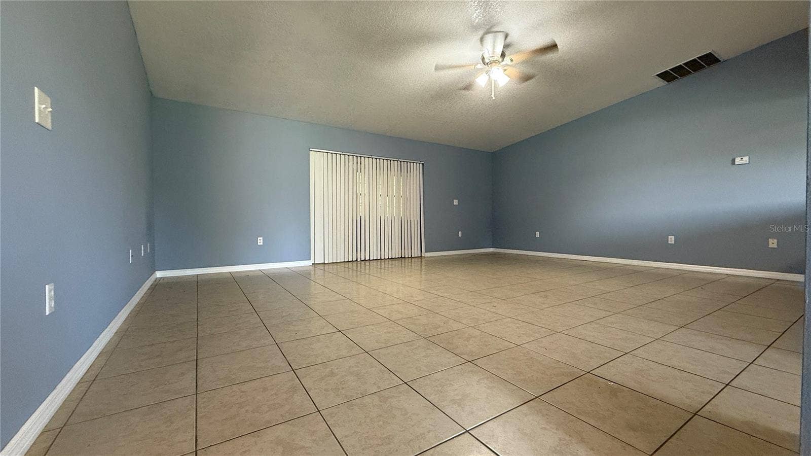 404 SPIKE COURT, Poinciana, FL 34759 404 SPIKE COURT, Poinciana, FL 34759
