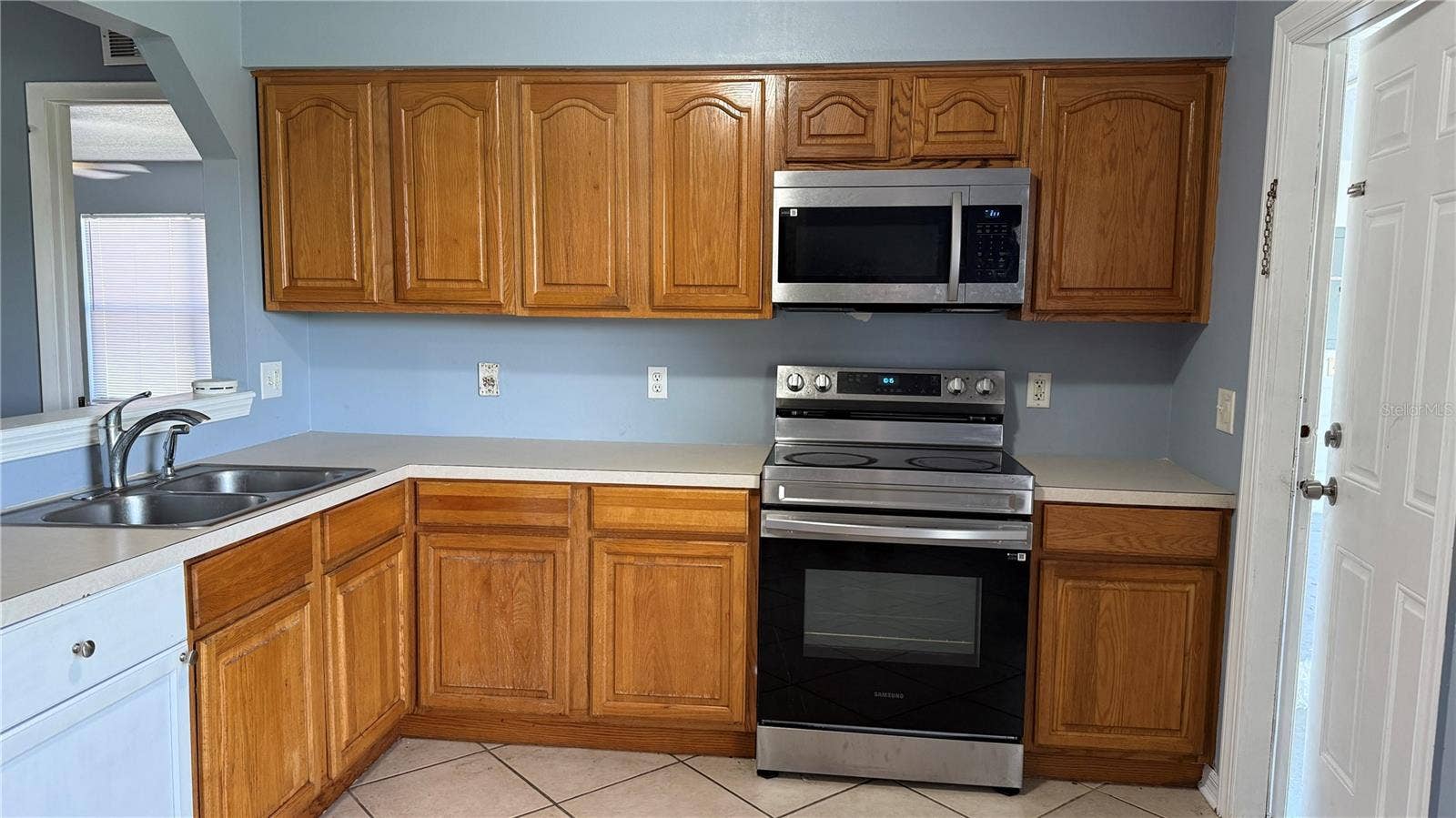 404 SPIKE COURT, Poinciana, FL 34759 404 SPIKE COURT, Poinciana, FL 34759