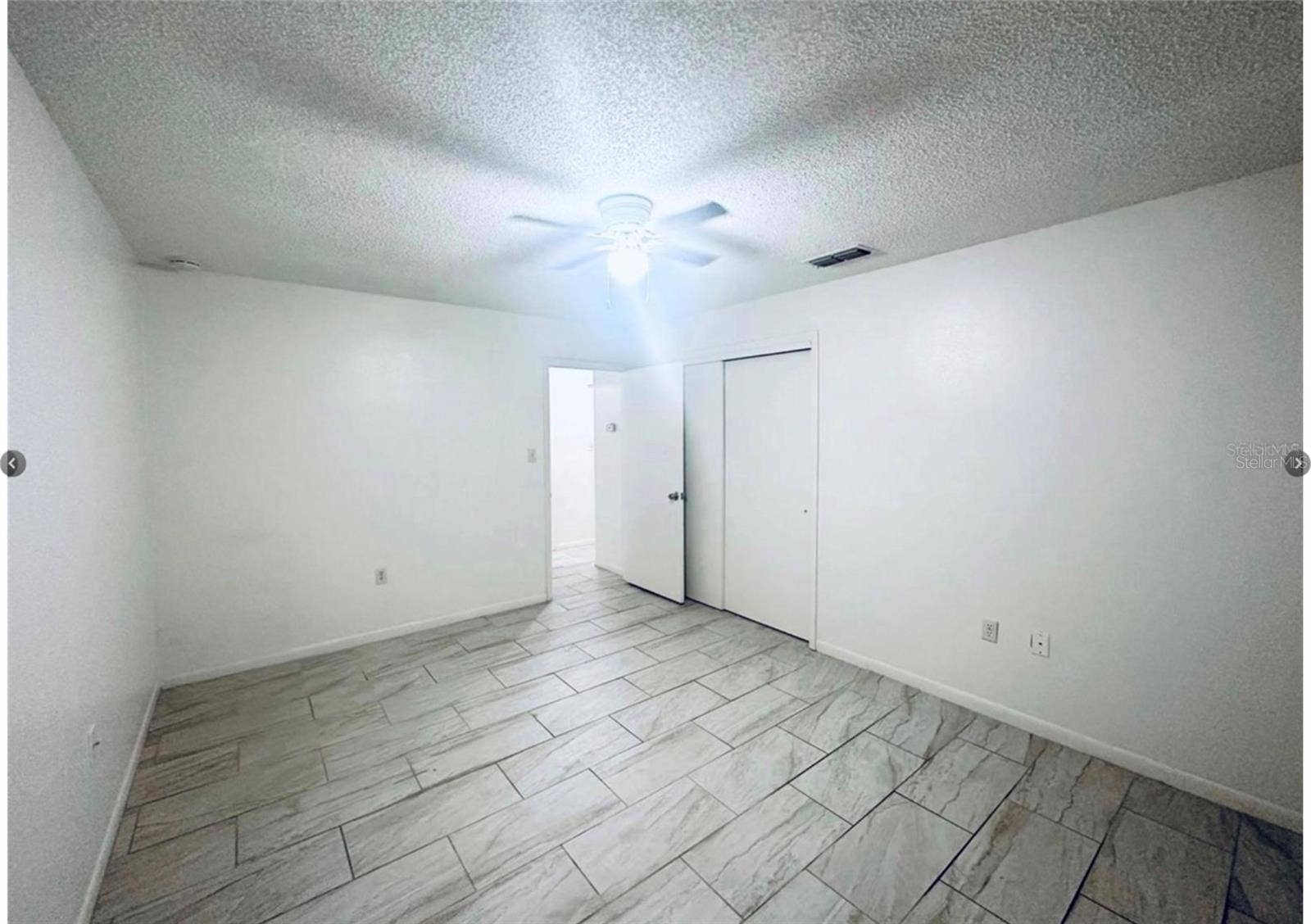 101 LAKE HUNTER DRIVE, #15 & 16, Lakeland, FL 33803