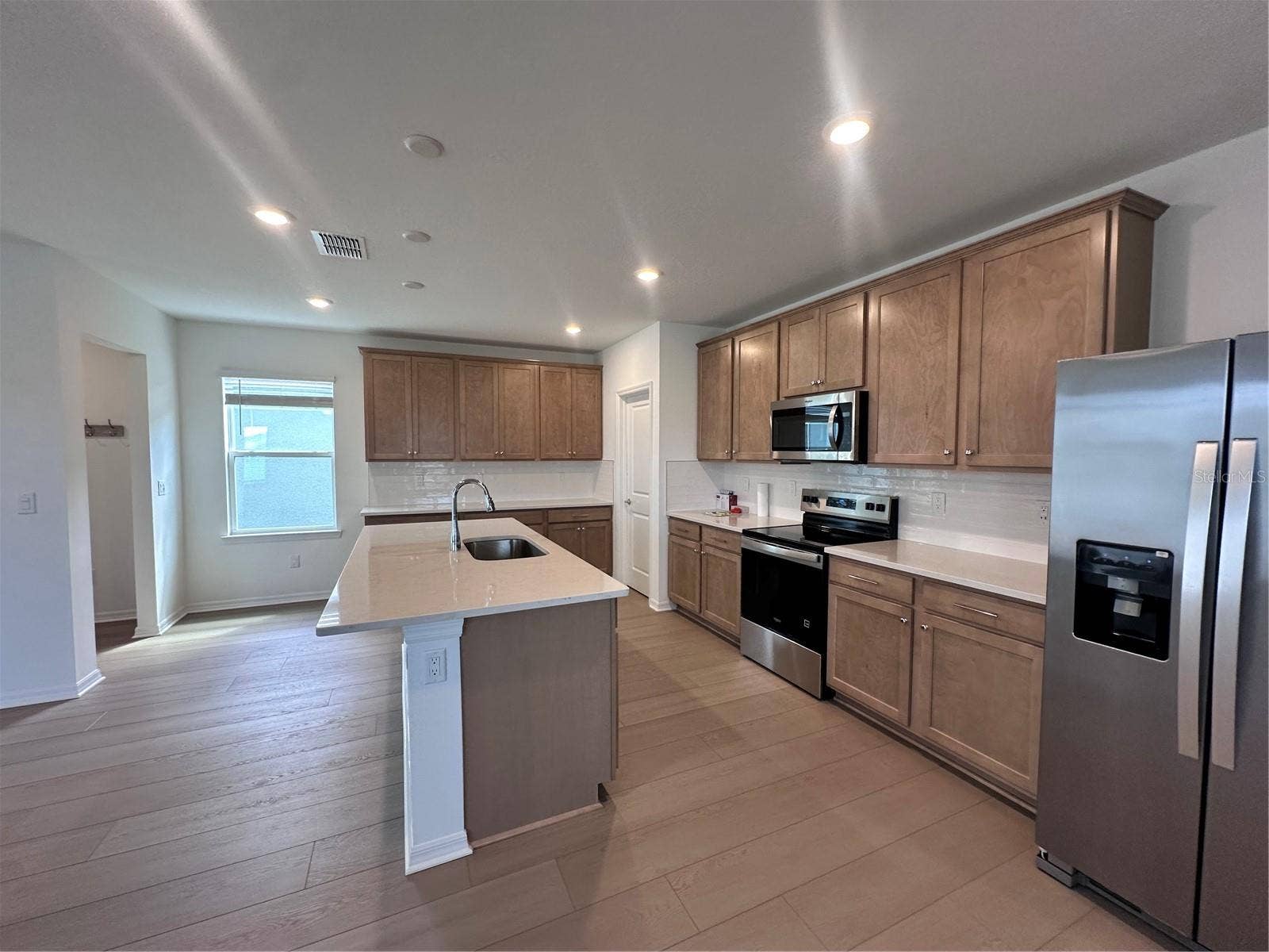 4681 SUNNY CITRUS LANE, Clermont, FL 34714 4681 SUNNY CITRUS LANE, Clermont, FL 34714