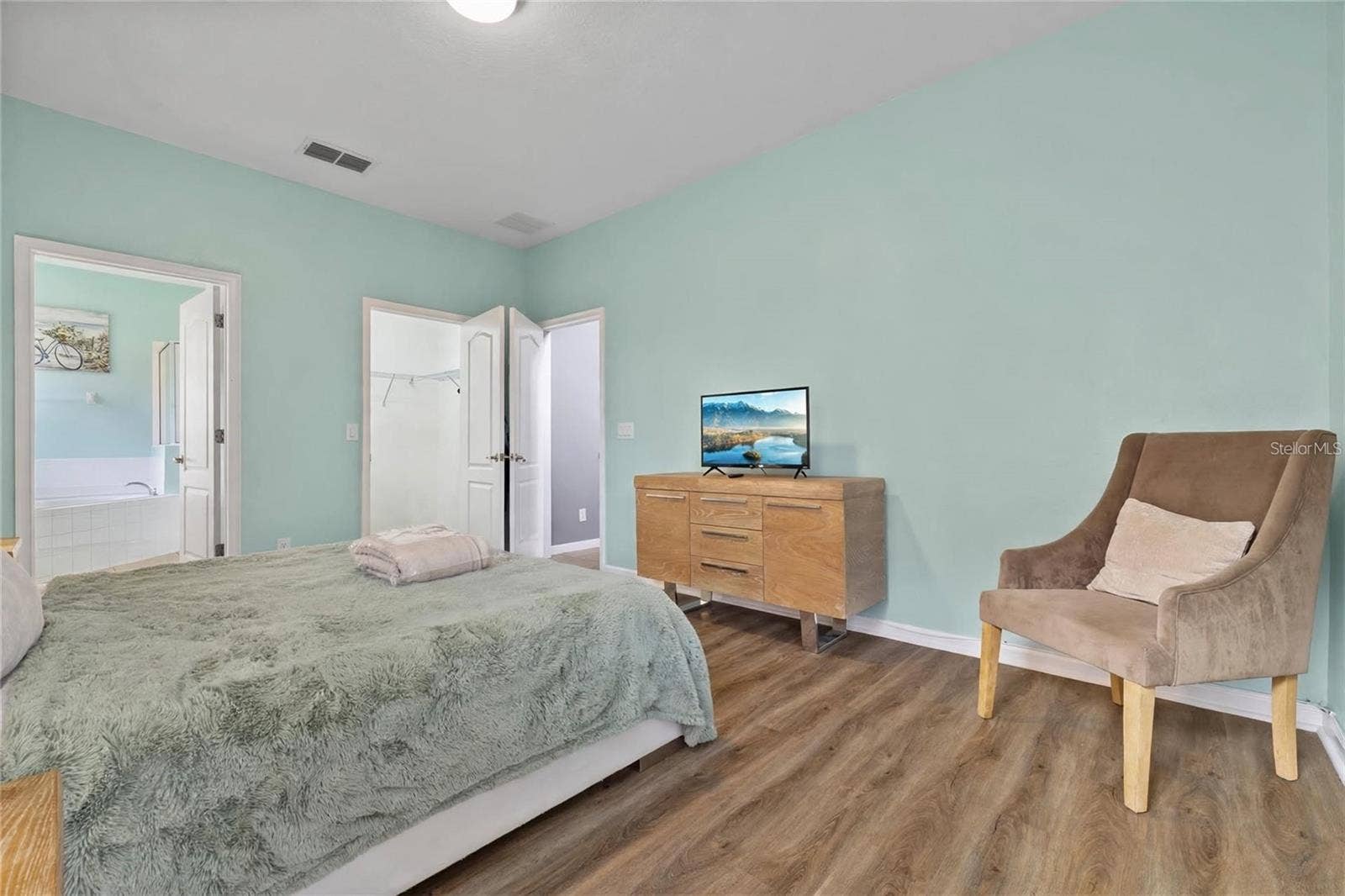 5221 OAKBOURNE AVENUE, Davenport, FL 33837 5221 OAKBOURNE AVENUE, Davenport, FL 33837