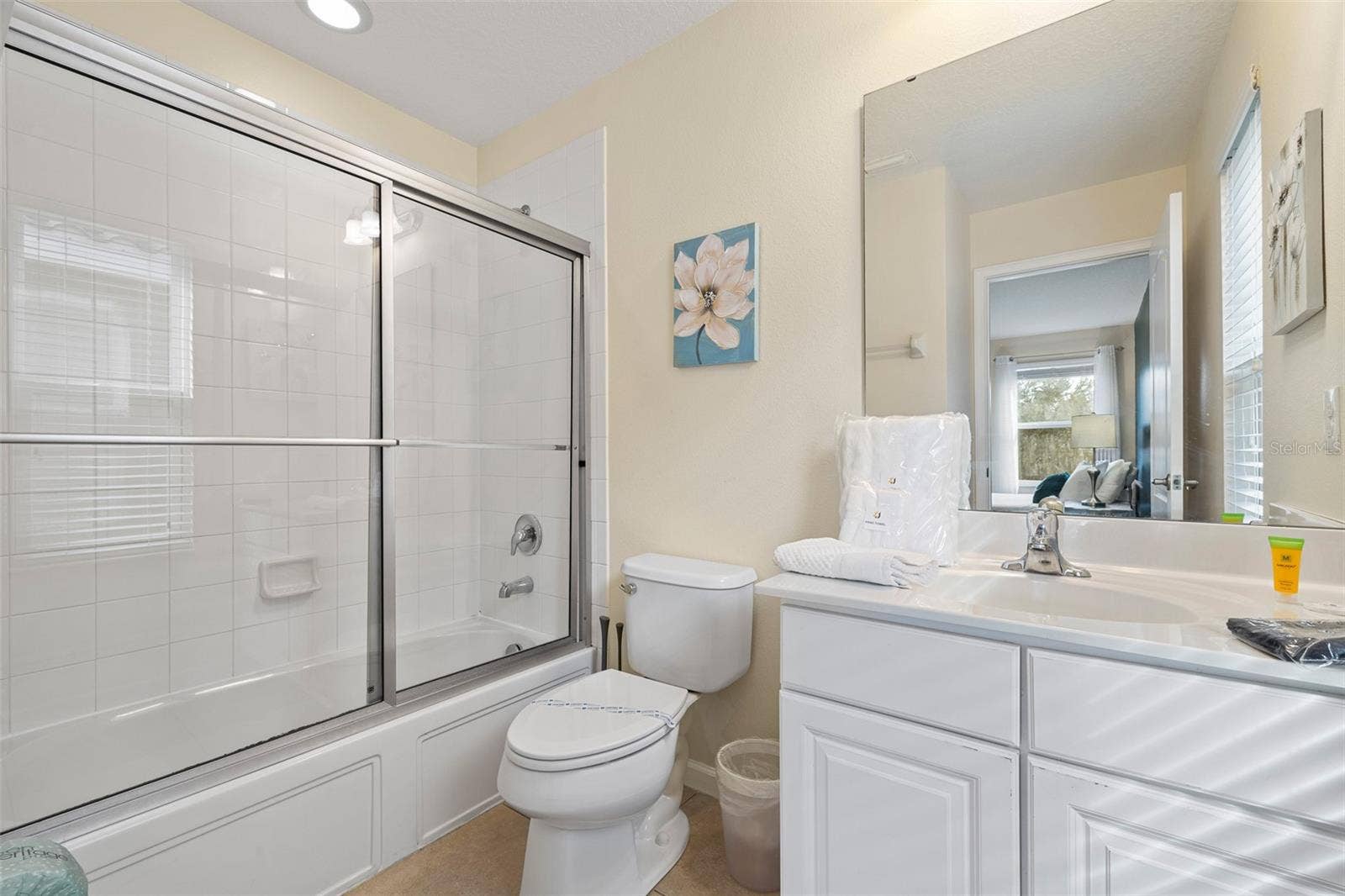 5221 OAKBOURNE AVENUE, Davenport, FL 33837 5221 OAKBOURNE AVENUE, Davenport, FL 33837